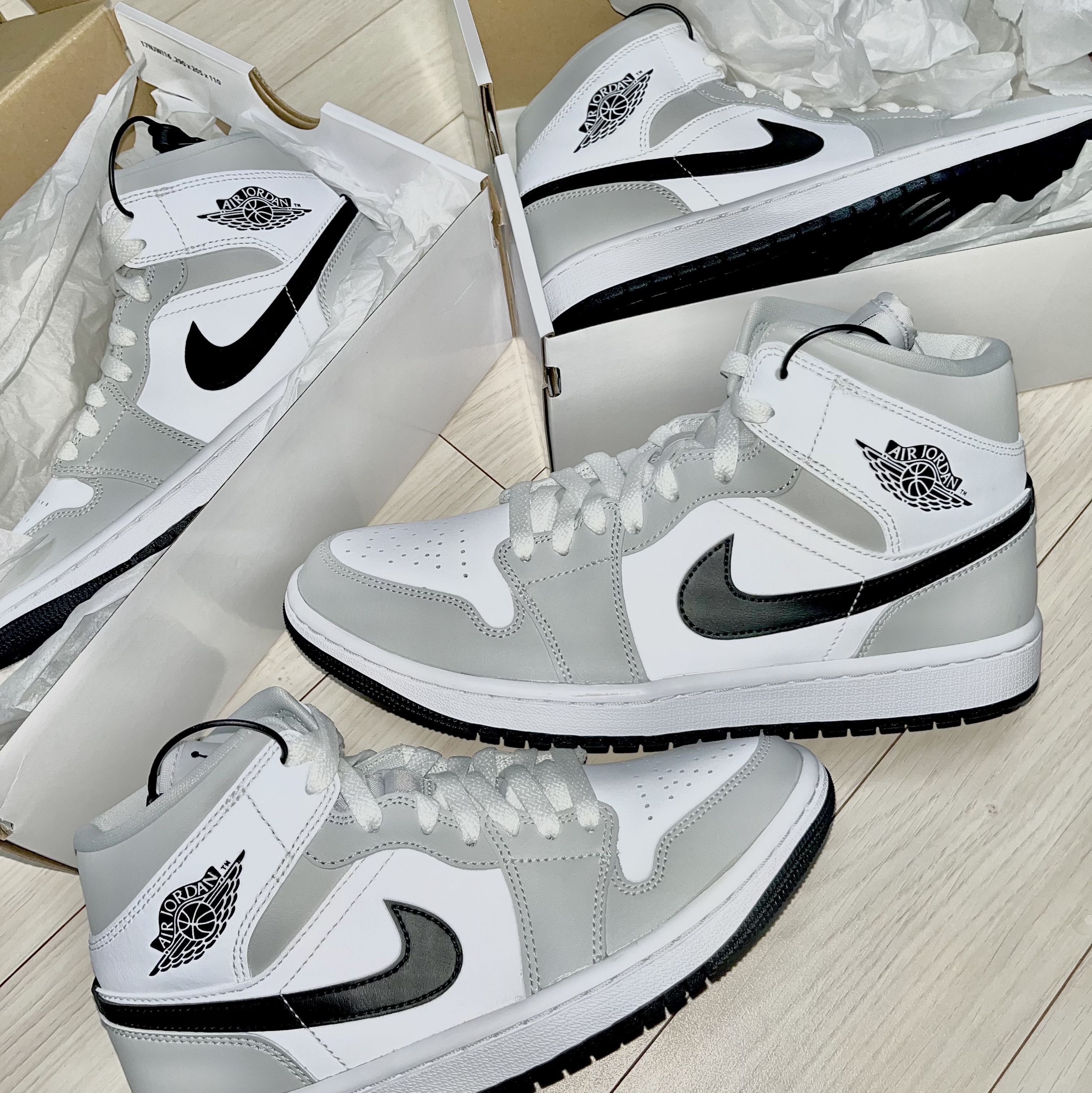 (W) Jordan 1 Mid Grey Fog 착용 스타일