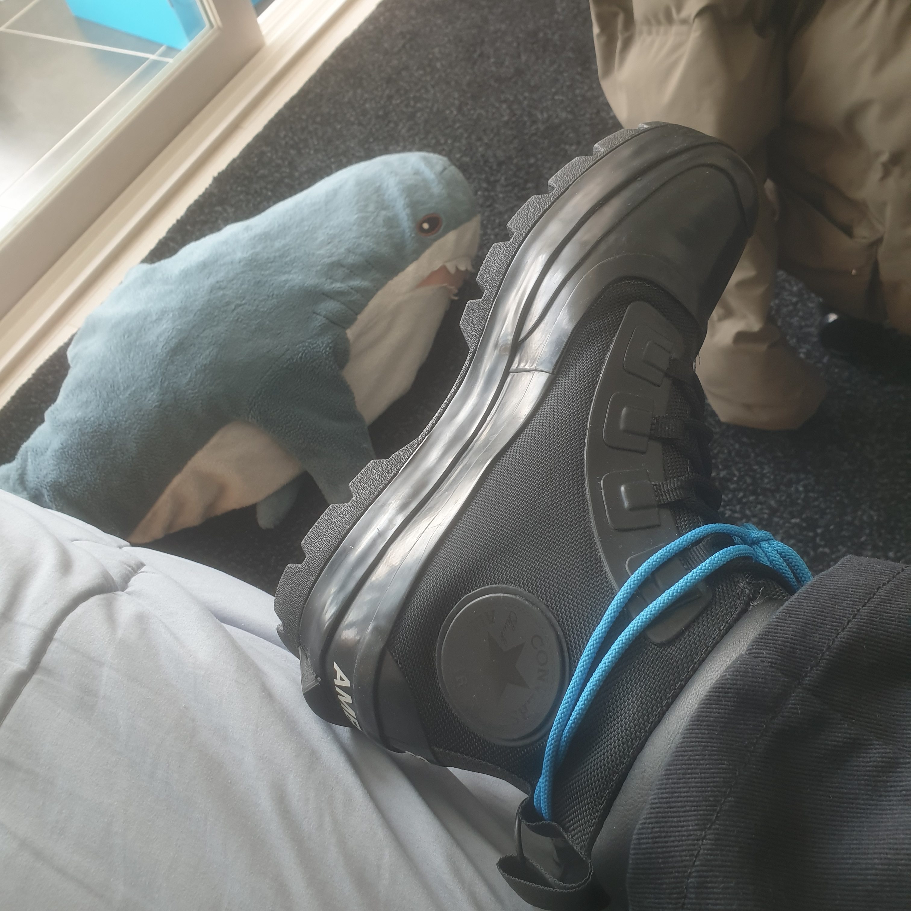 Converse x Ambush Chuck Taylor All Star Duck Boot Black 착용 스타일