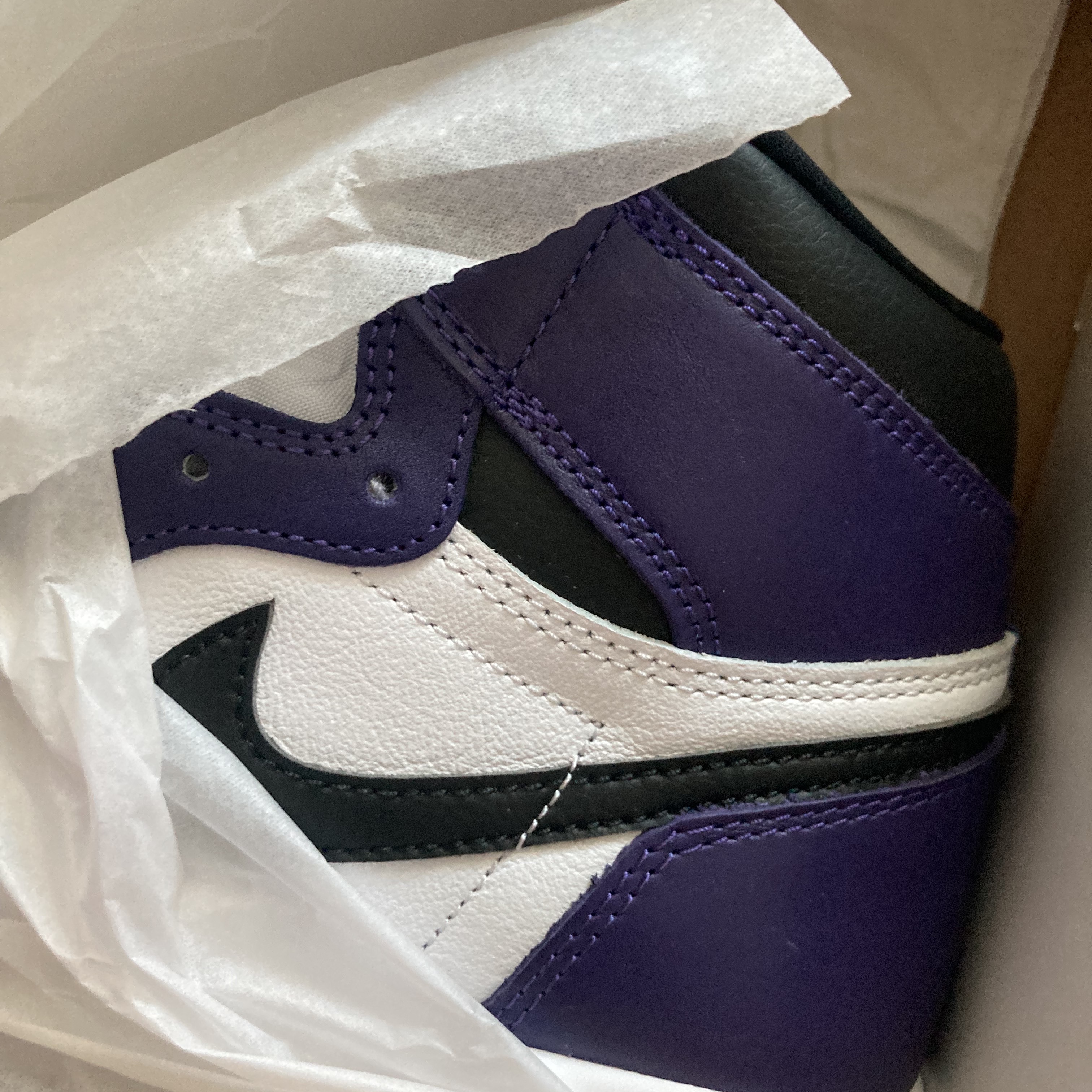 Jordan 1 Retro High OG Court Purple 2020 착용 스타일 - 2