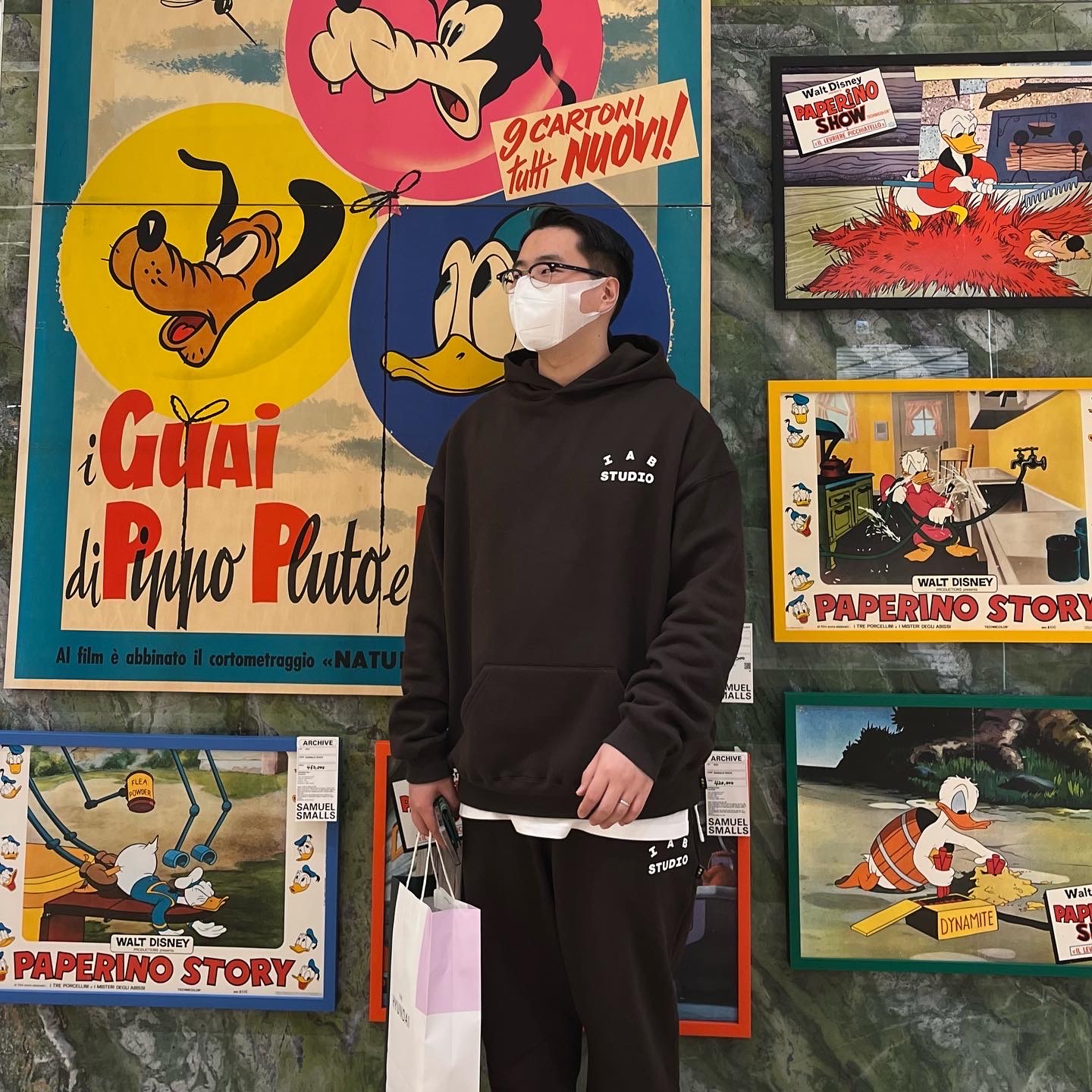 IAB Studio Hoodie Brown, IAB Studio Sweatpants Brown 착용 스타일