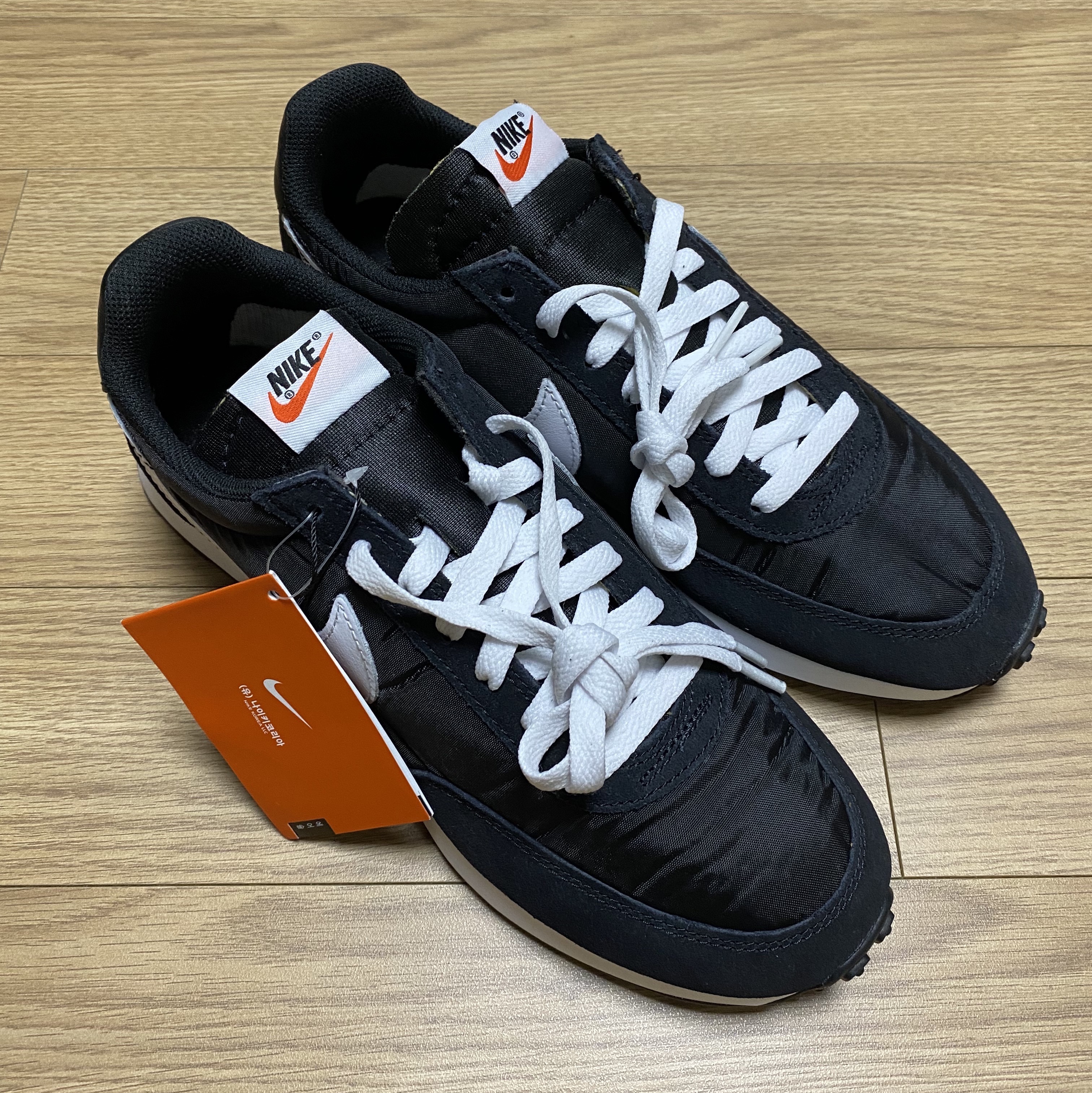 Nike Air Tailwind 79 Black White 착용 스타일