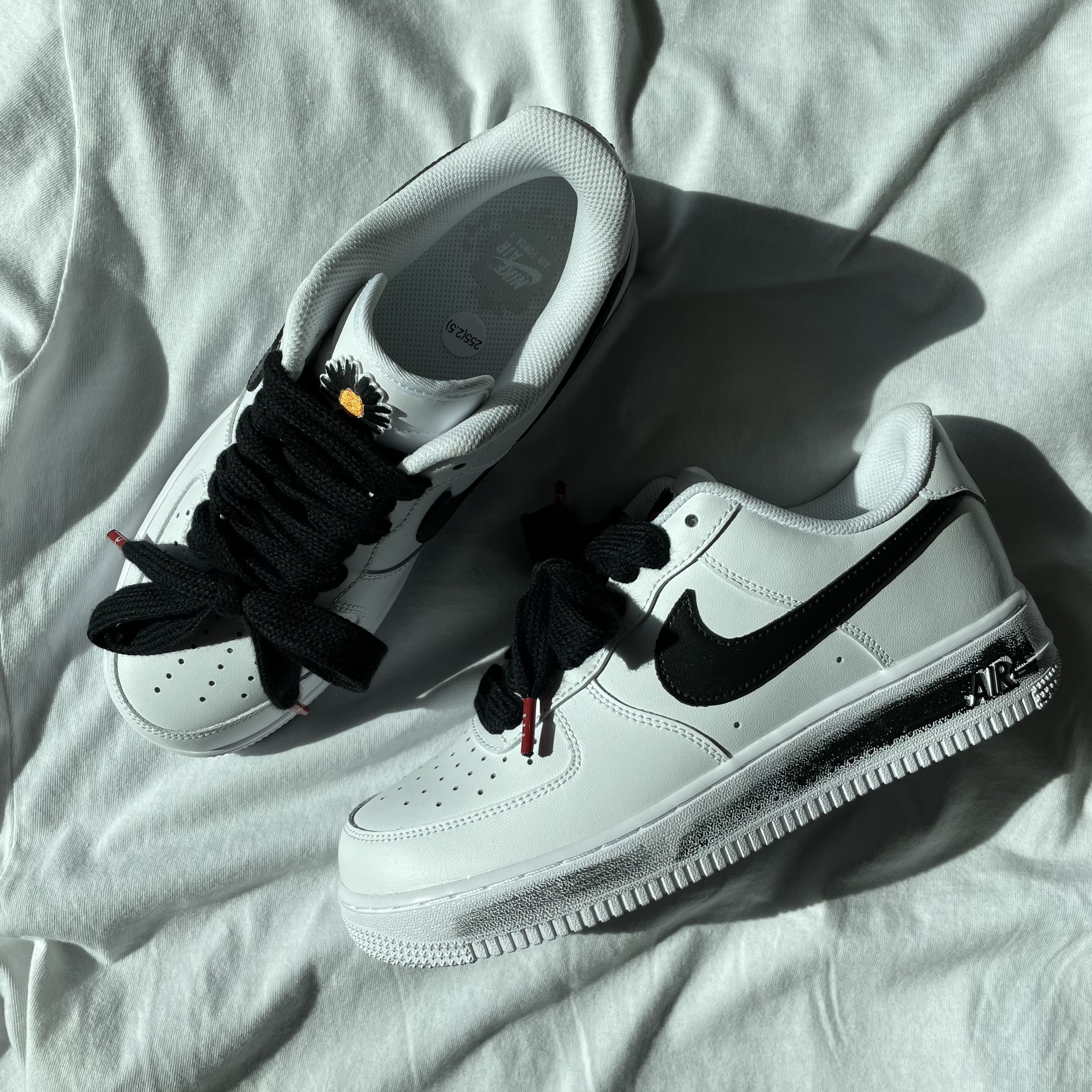 Nike Air Force 1 '07 Low White, Nike x Peaceminusone Air Force 1 Low Para-Noise 2.0 착용 스타일