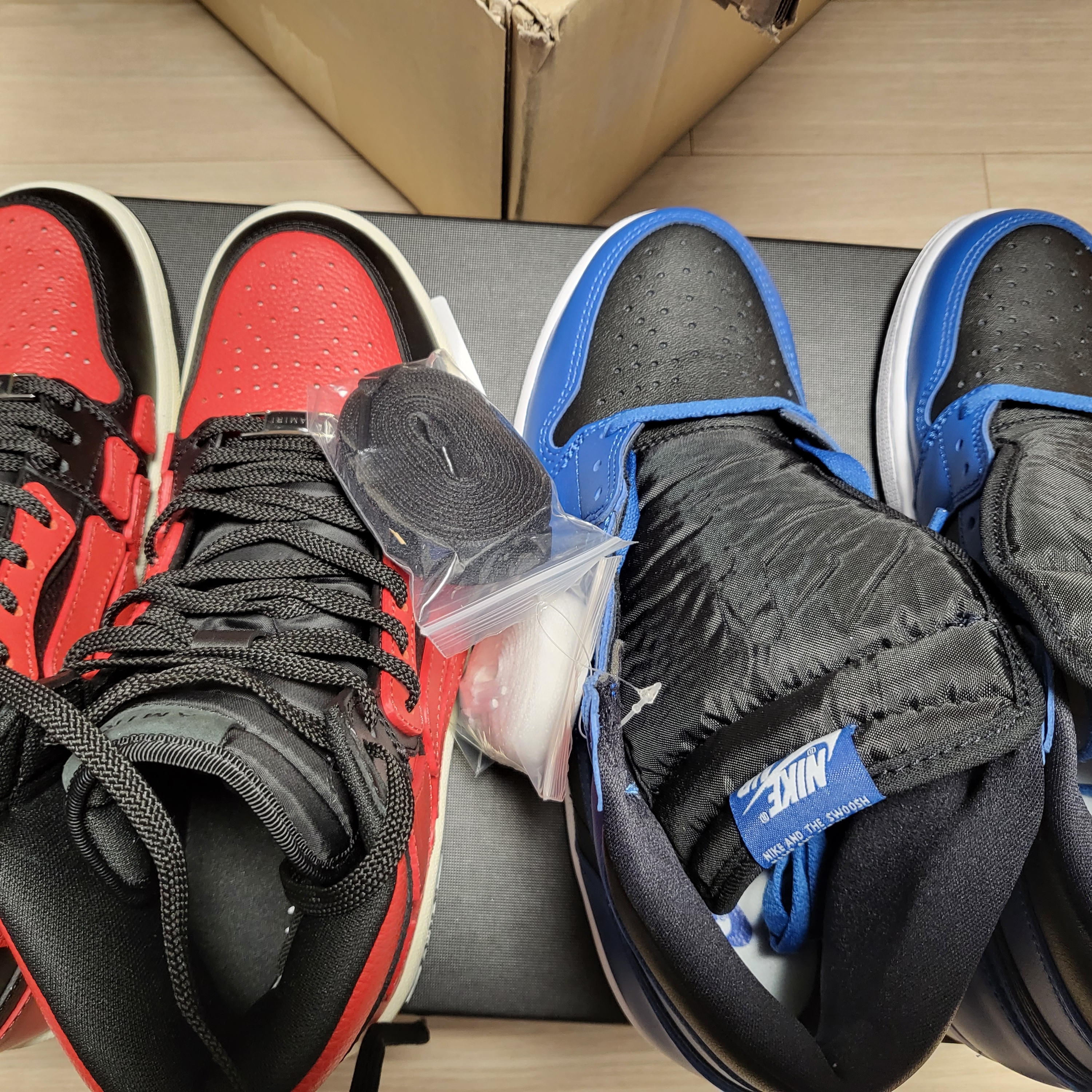 Jordan 1 Retro High OG Patent Bred, Jordan 1 Retro High OG Dark Marina Blue 착용 스타일 - 4