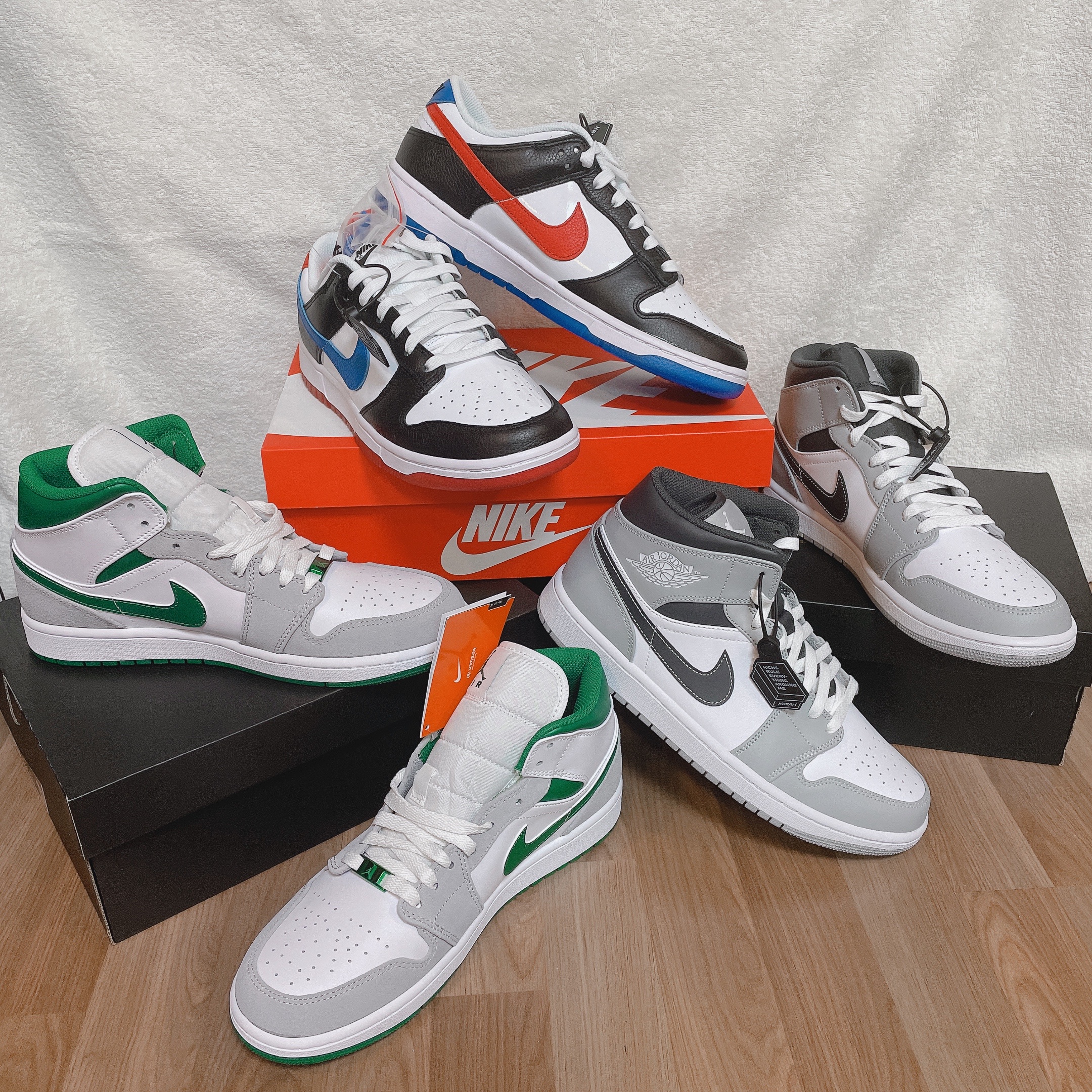 Jordan 1 Mid Light Smoke Grey Anthracite, Jordan 1 Mid SE Pine Green Light Smoke Grey 착용 스타일