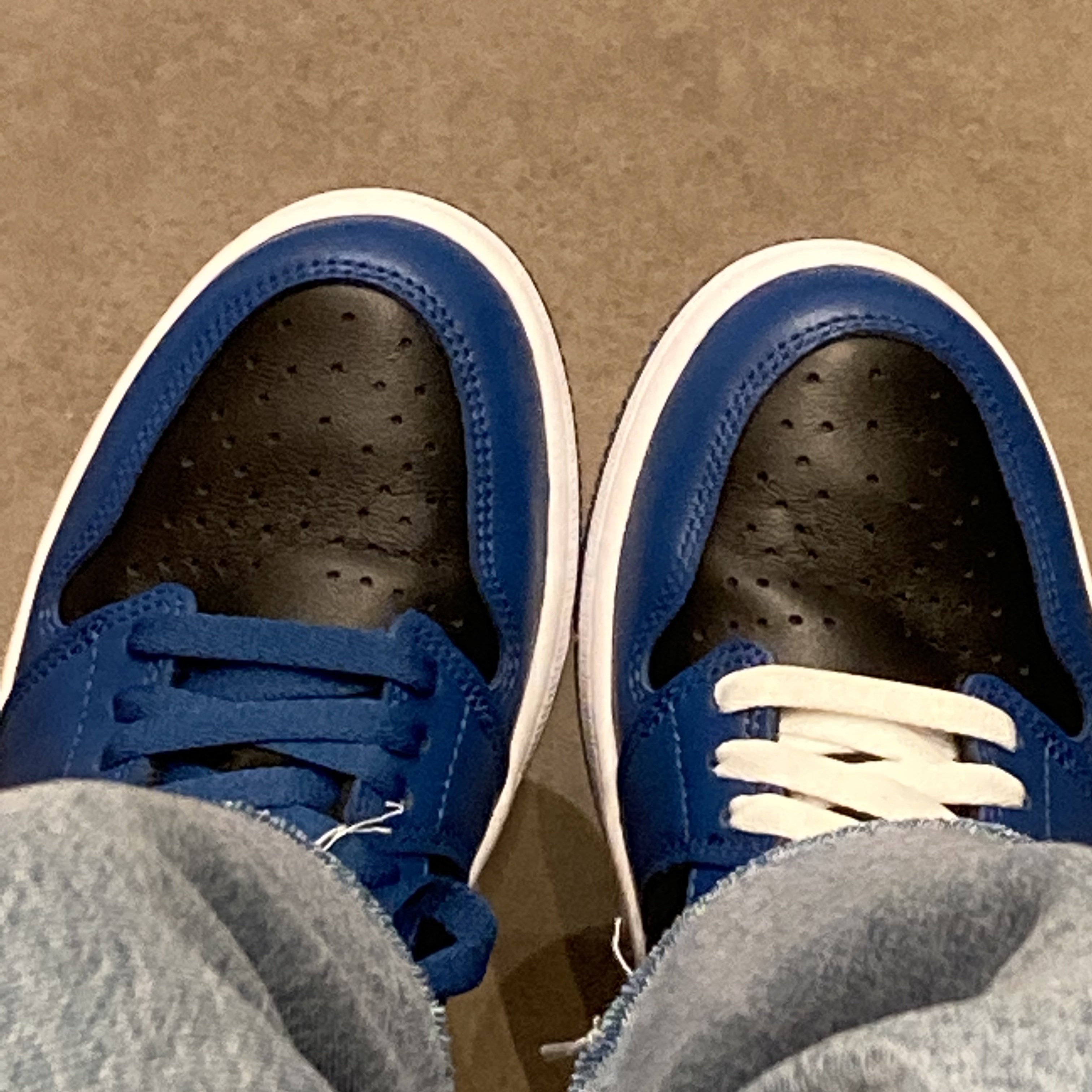 Jordan 1 Retro High OG Dark Marina Blue, (GS) Jordan 1 Retro High OG Dark Marina Blue 착용 스타일 - 2