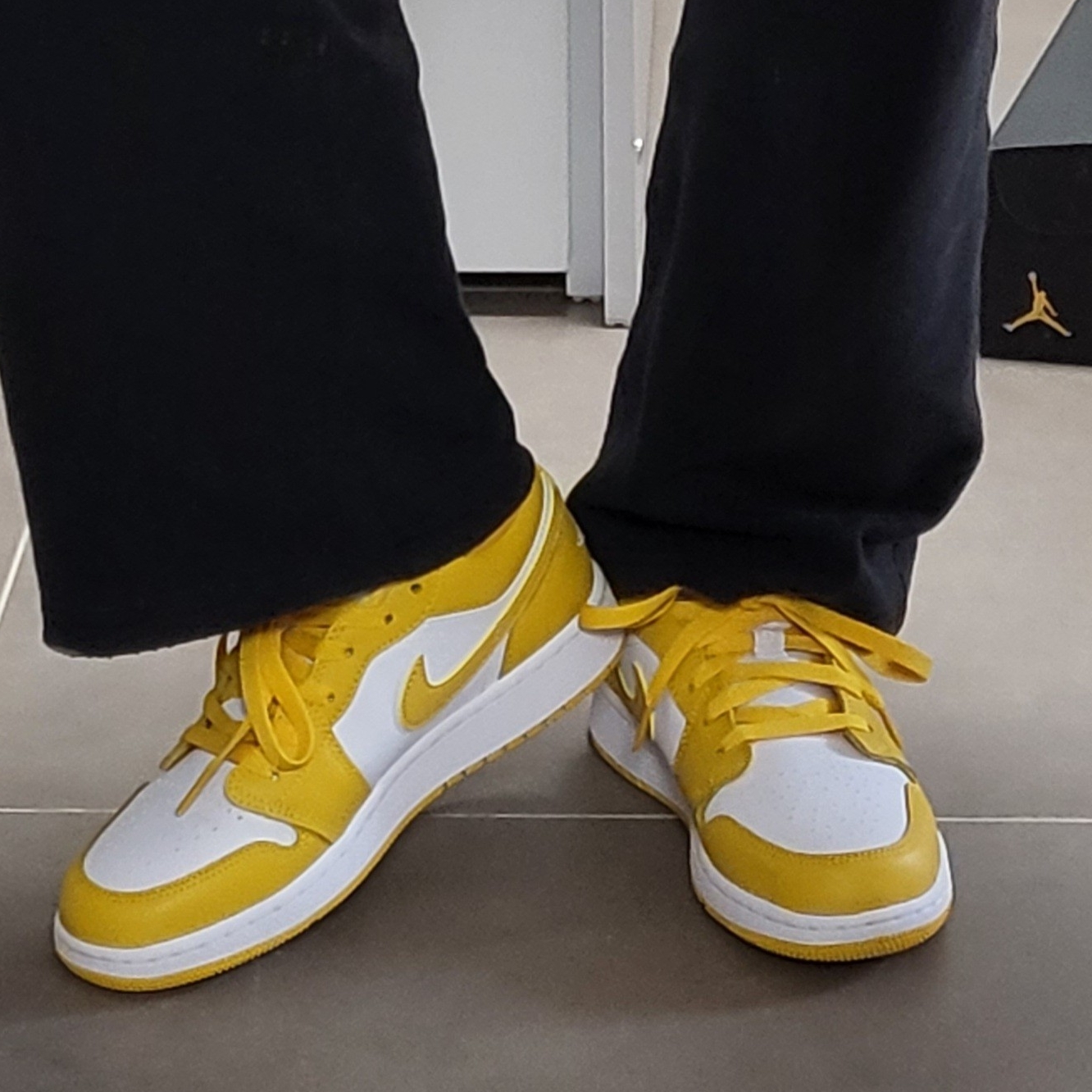 (GS) Jordan 1 Low Pollen 착용 스타일 - 3