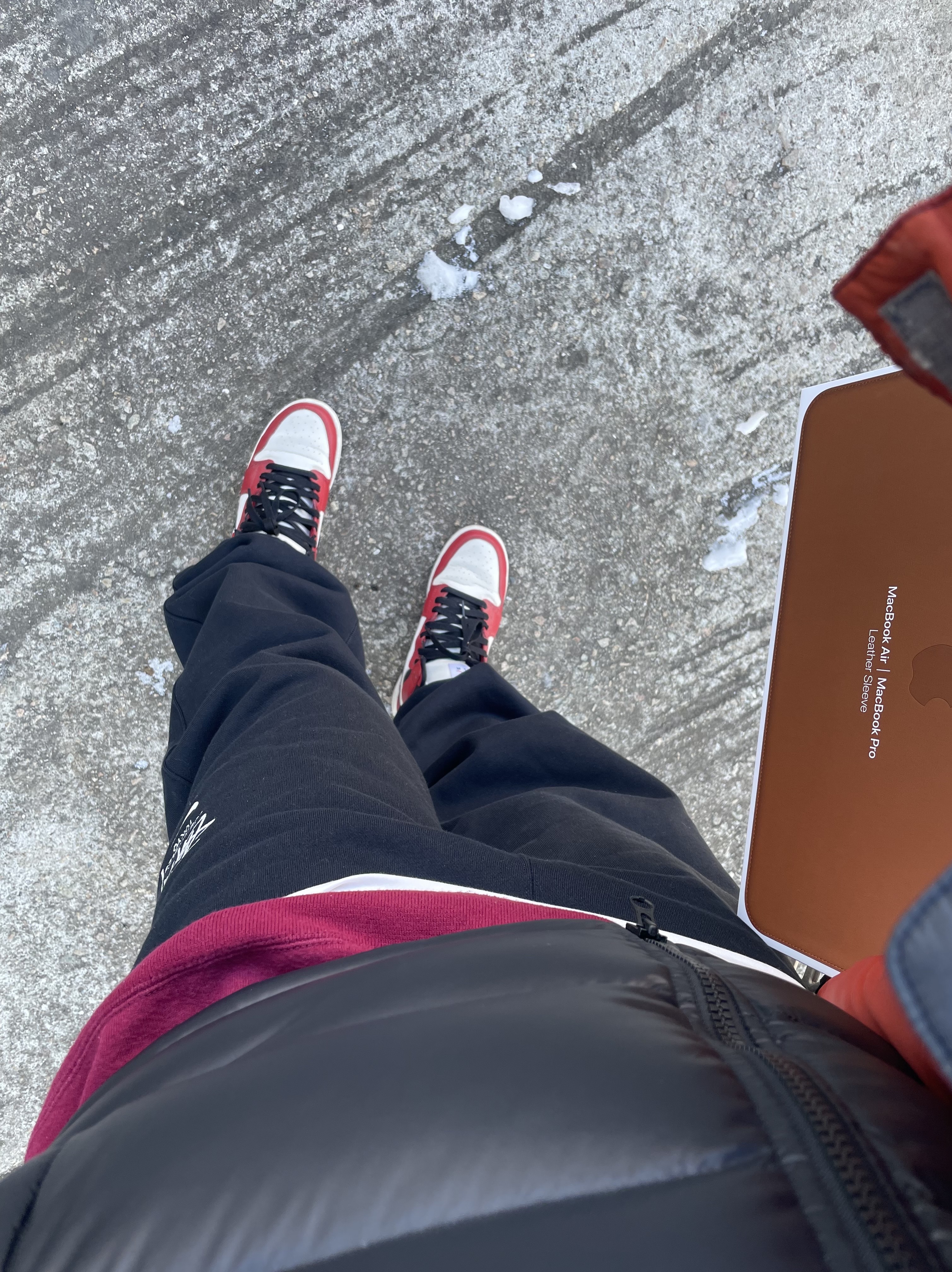 (GS) Jordan 1 Retro High OG Chicago 2015, Nike x Drake Nocta Puffer Jacket Black - Asia 착용 스타일 - 2