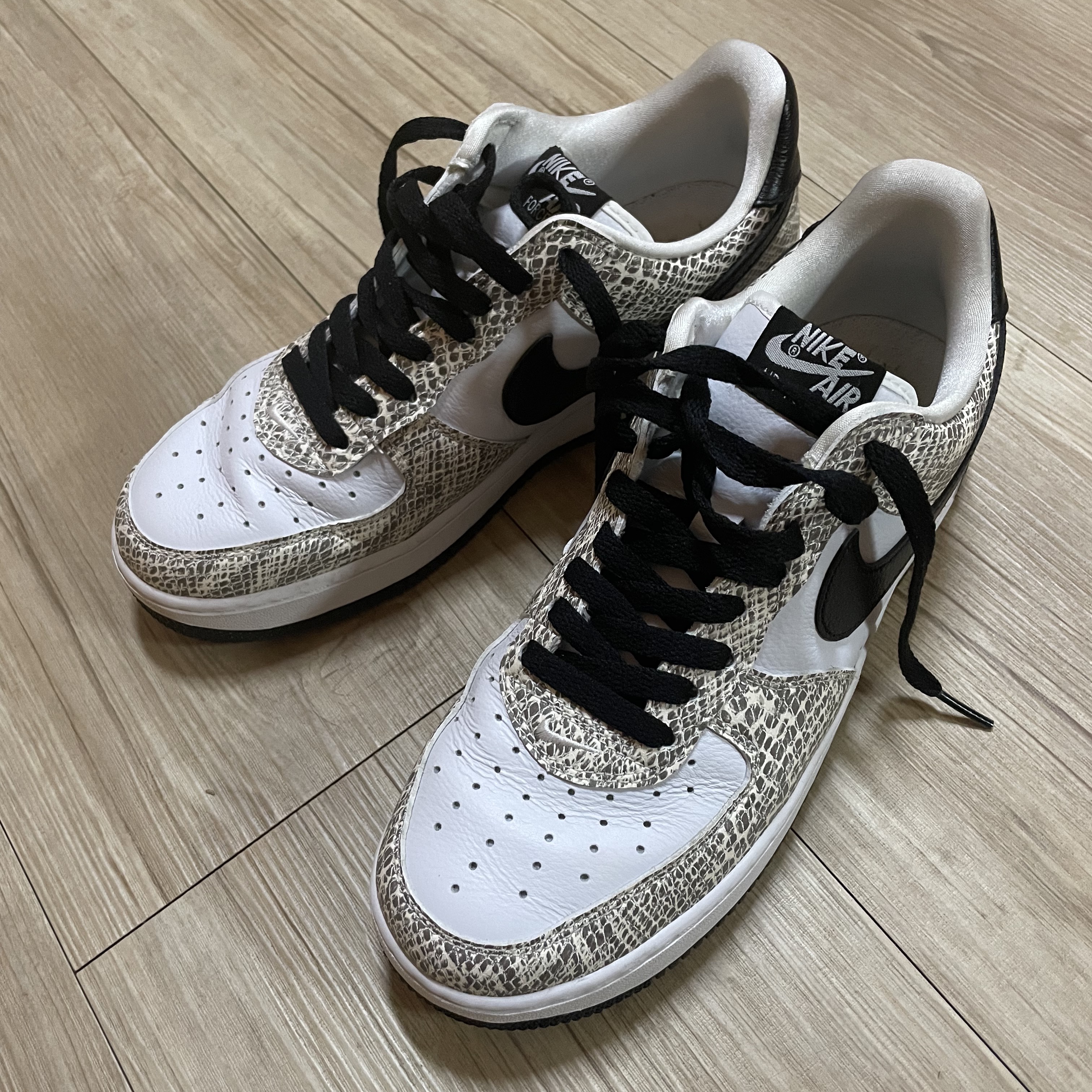 Nike Air Force 1 Low Retro Cocoa Snake 2018 착용 스타일 - 1