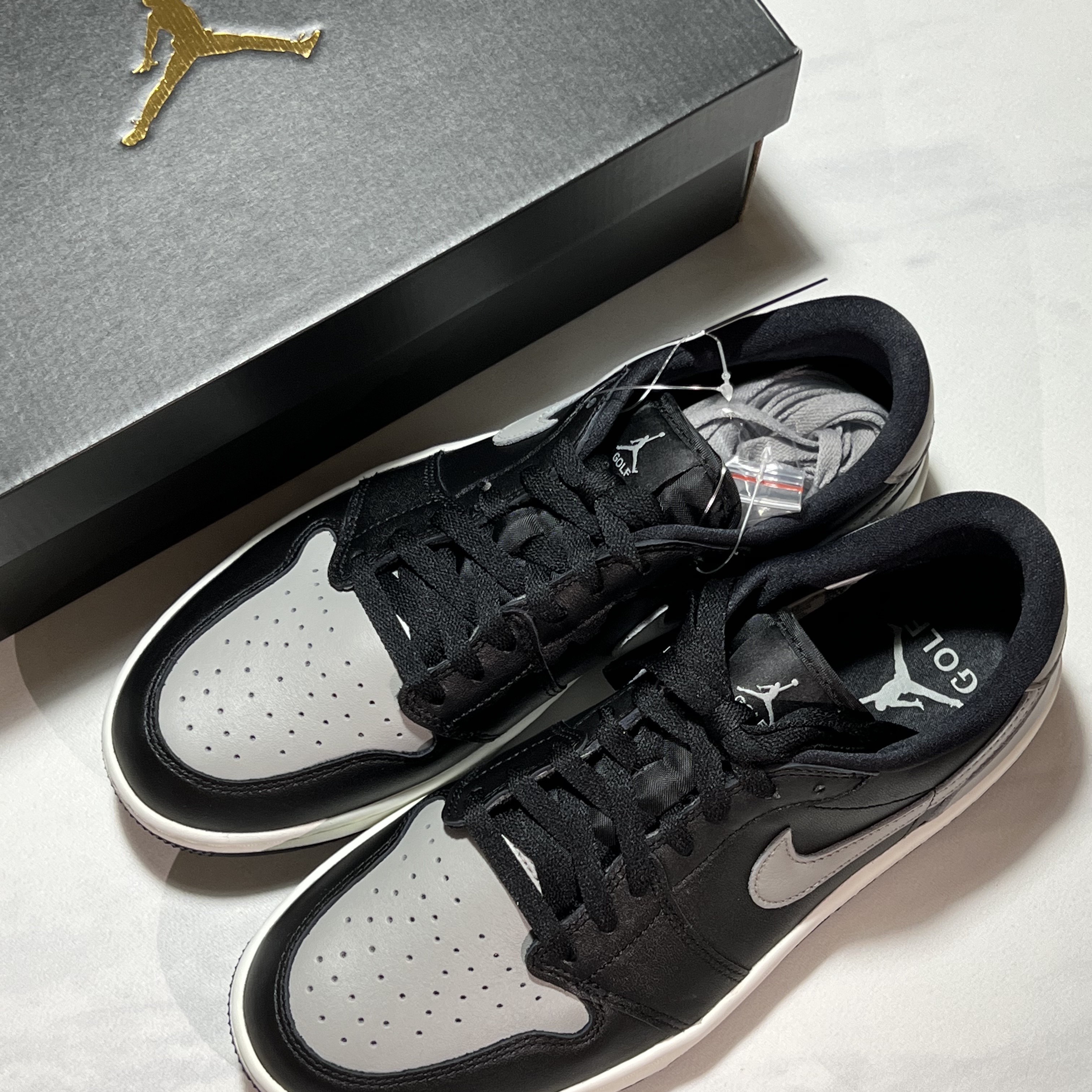 Jordan 1 Low Golf Shadow 착용 스타일 - 2