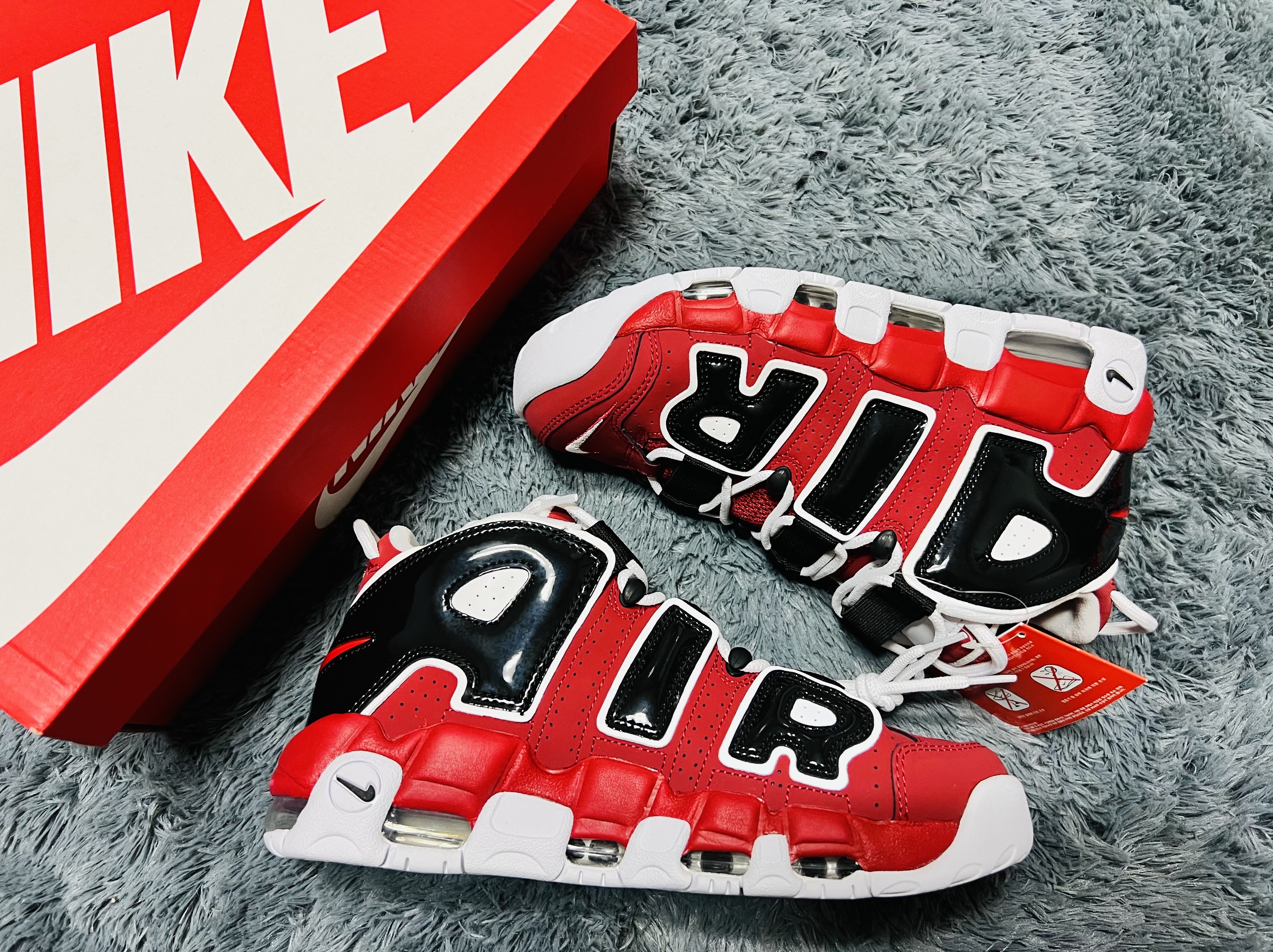 Nike Air More Uptempo 96 Bulls 2021 착용 스타일 - 1