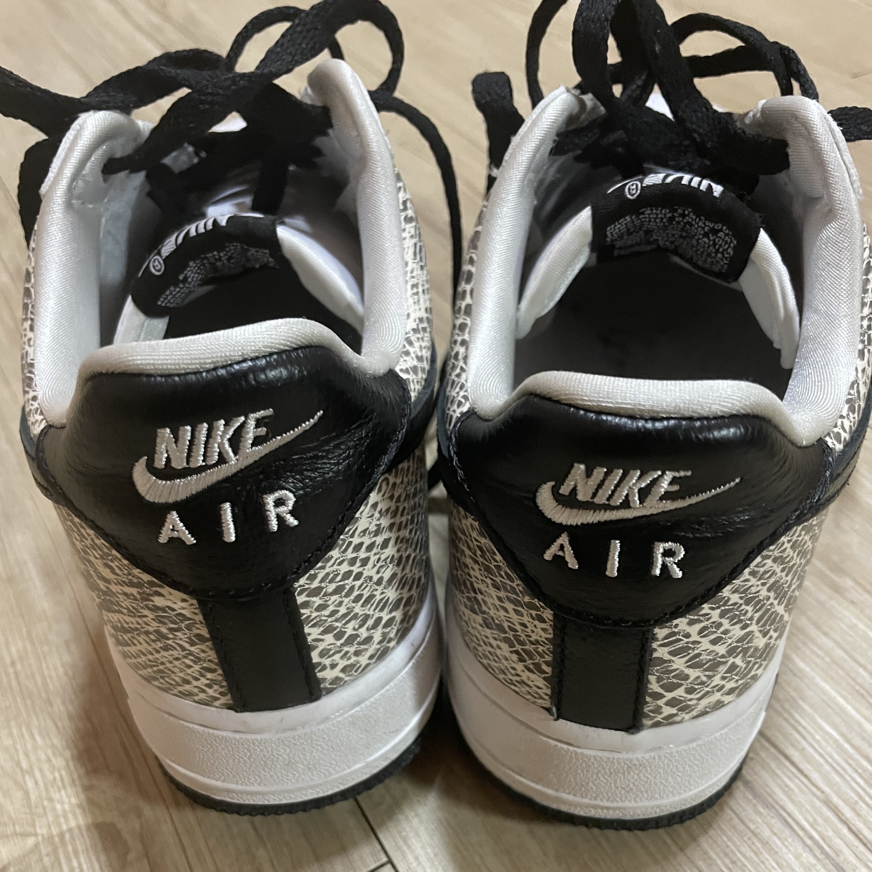 Nike Air Force 1 Low Retro Cocoa Snake 2018 착용 스타일 - 2