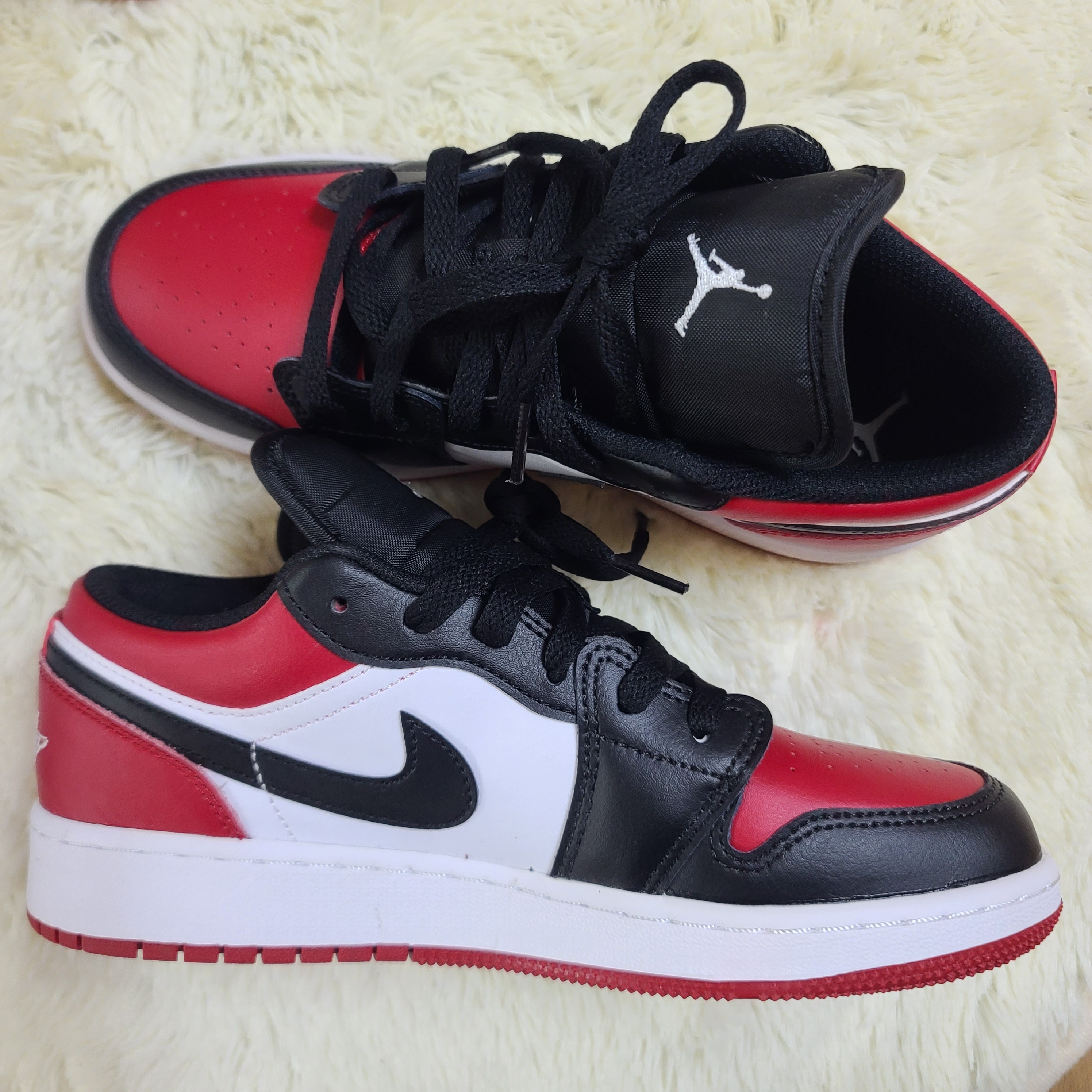 (GS) Jordan 1 Low Bred Toe 착용 스타일 - 4
