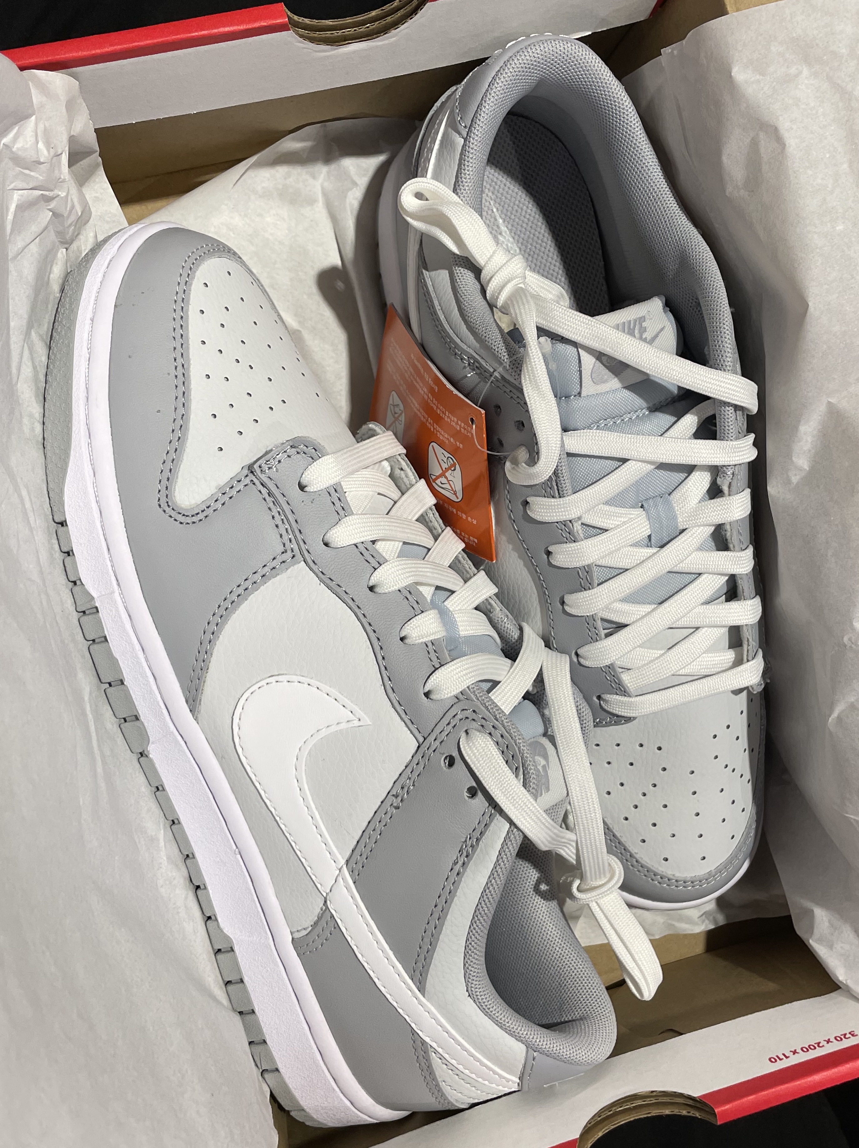 Nike Dunk Low Retro Wolf Grey 착용 스타일