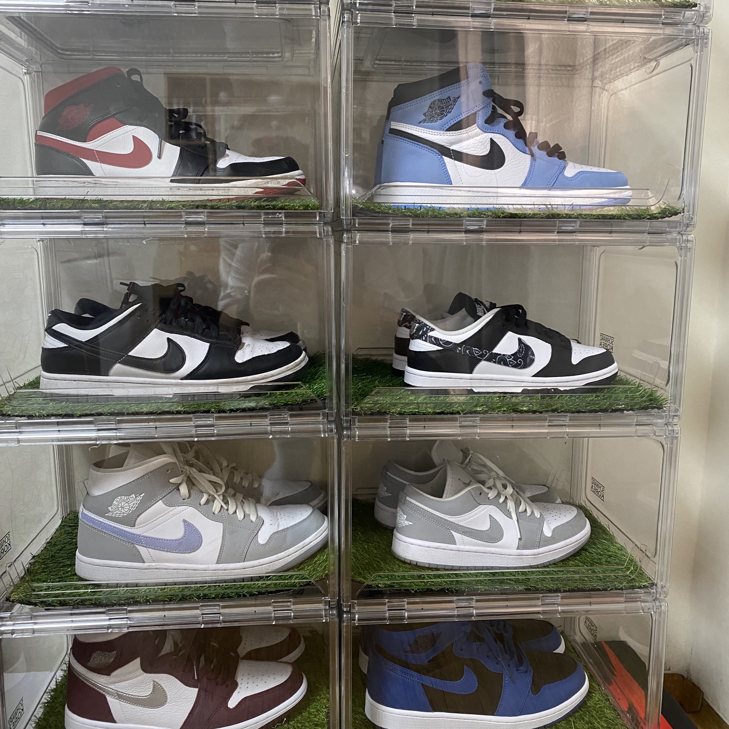 Jordan 1 Retro High OG Dark Marina Blue, (W) Jordan 1 Low White Wolf Grey 착용 스타일 - 1