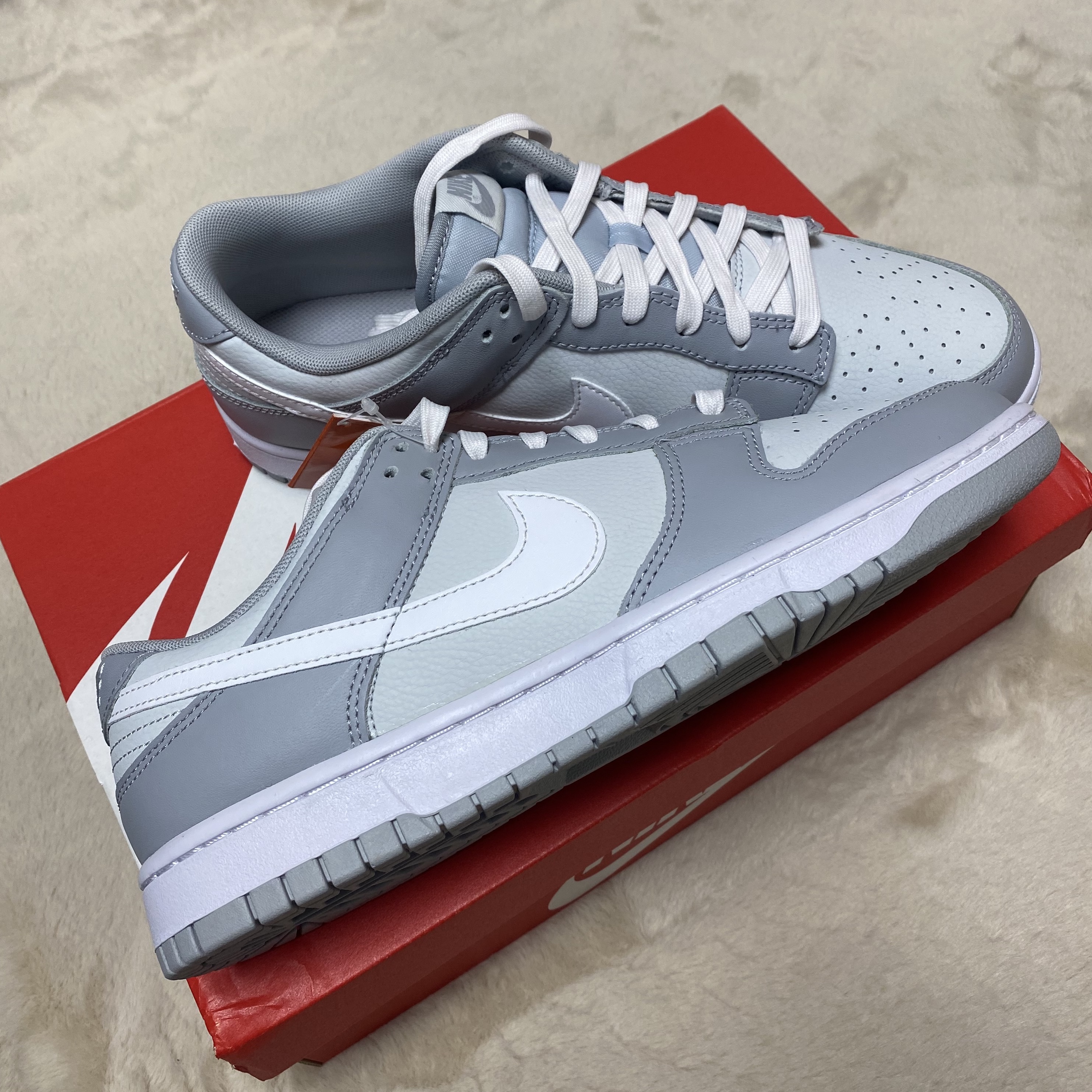 Nike Dunk Low Retro Wolf Grey 착용 스타일