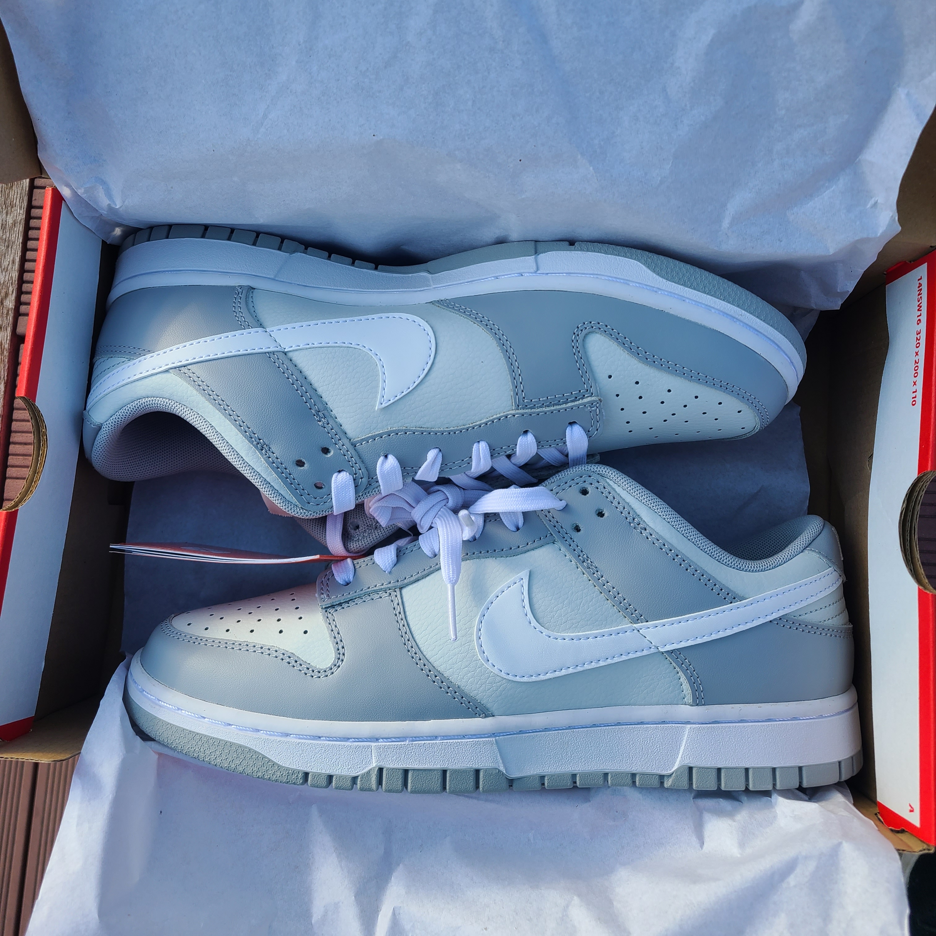 Nike Dunk Low Retro Wolf Grey 착용 스타일
