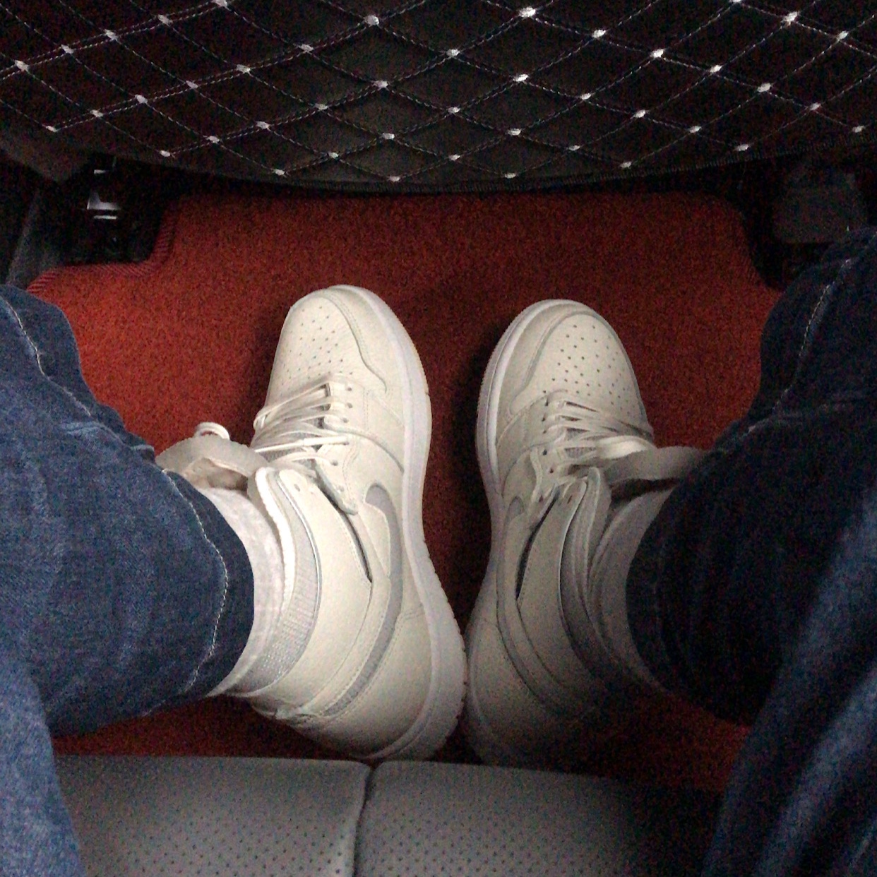 (W) Jordan 1 Zoom Air CMFT Sail 착용 스타일
