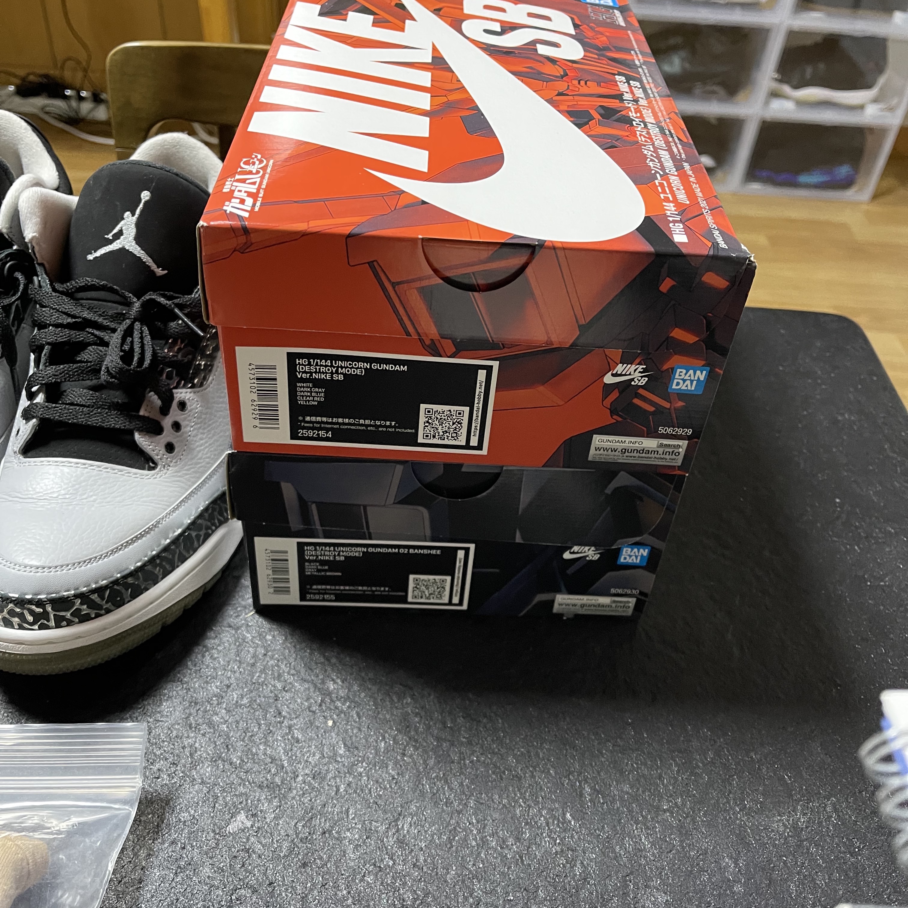 Jordan 1 Retro Melo PE, Nike Air Force 1 '07 PRM Pineapple 착용 스타일 - 5