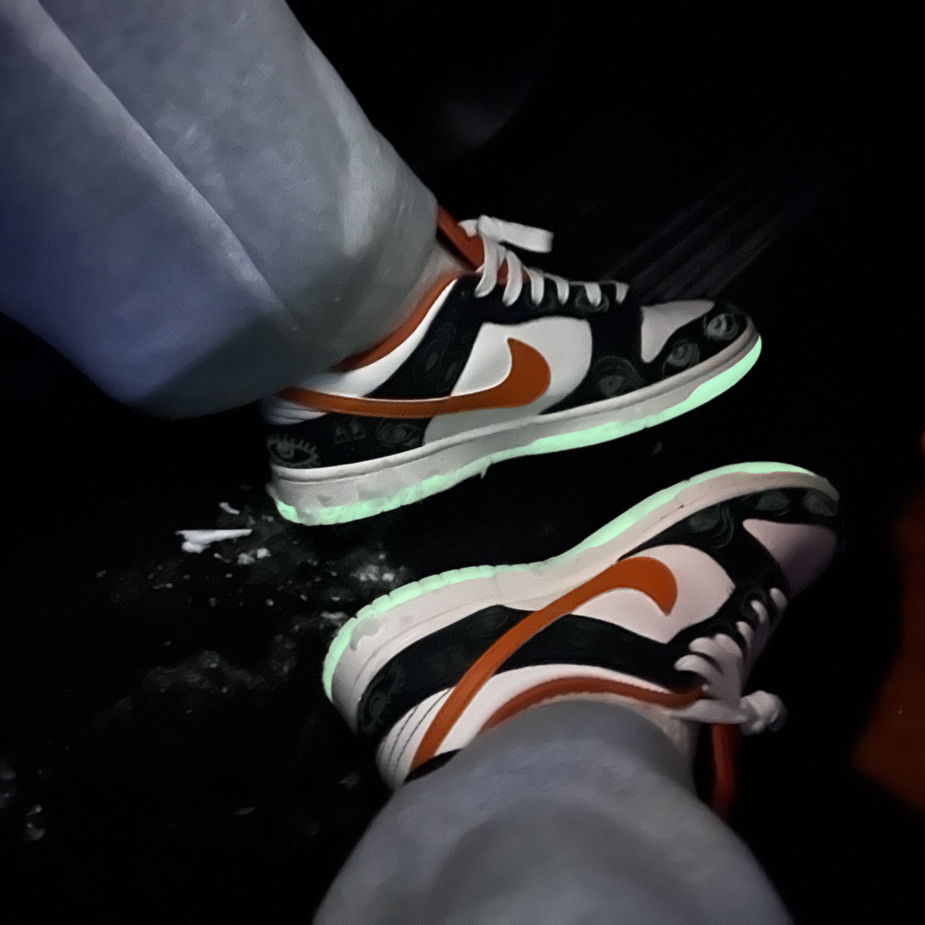 Nike Dunk Low Retro PRM Halloween 착용 스타일