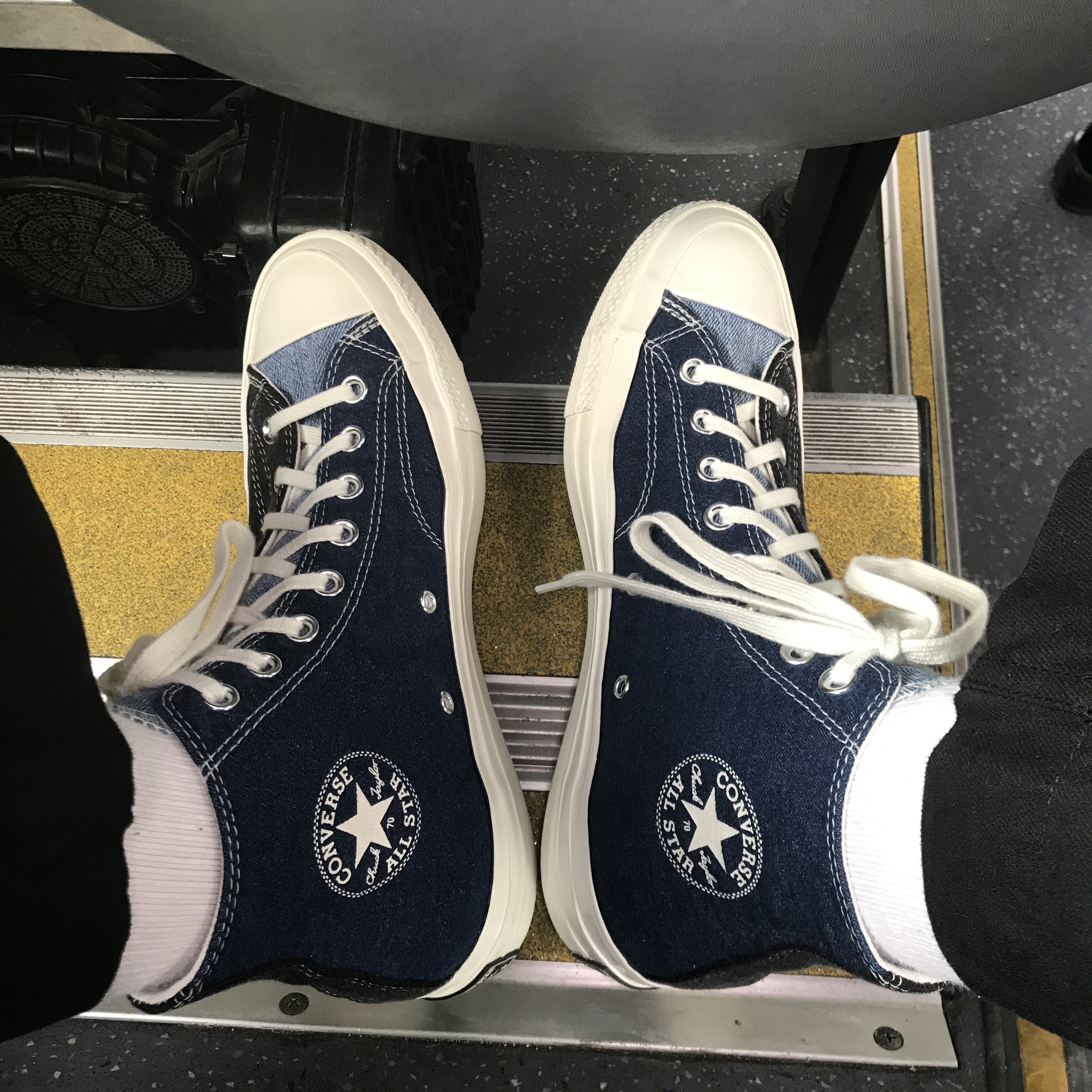 Converse Chuck 70 Hi Renew Denim Tri-Panel 착용 스타일