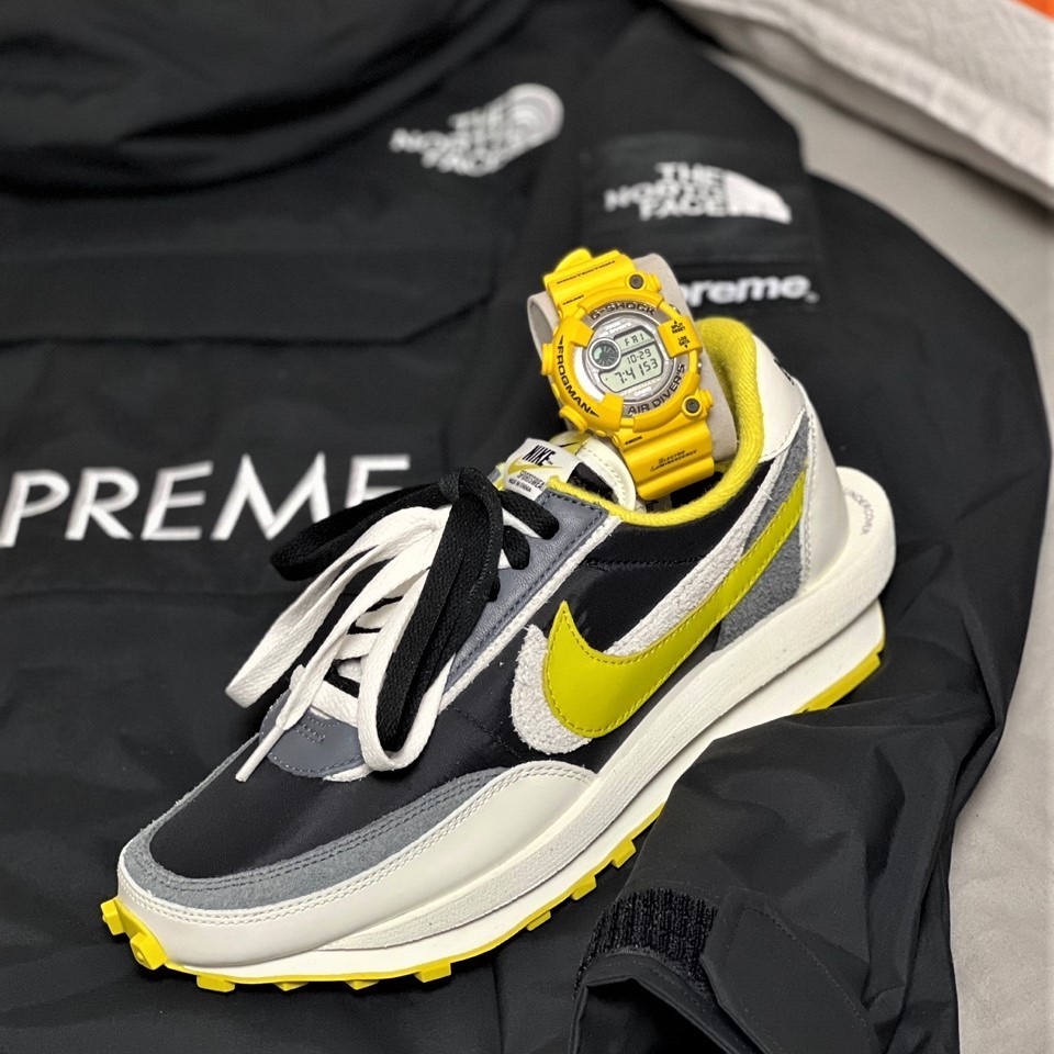 Nike x Sacai x Undercover LDWaffle Black Bright Citron 착용 스타일 - 2