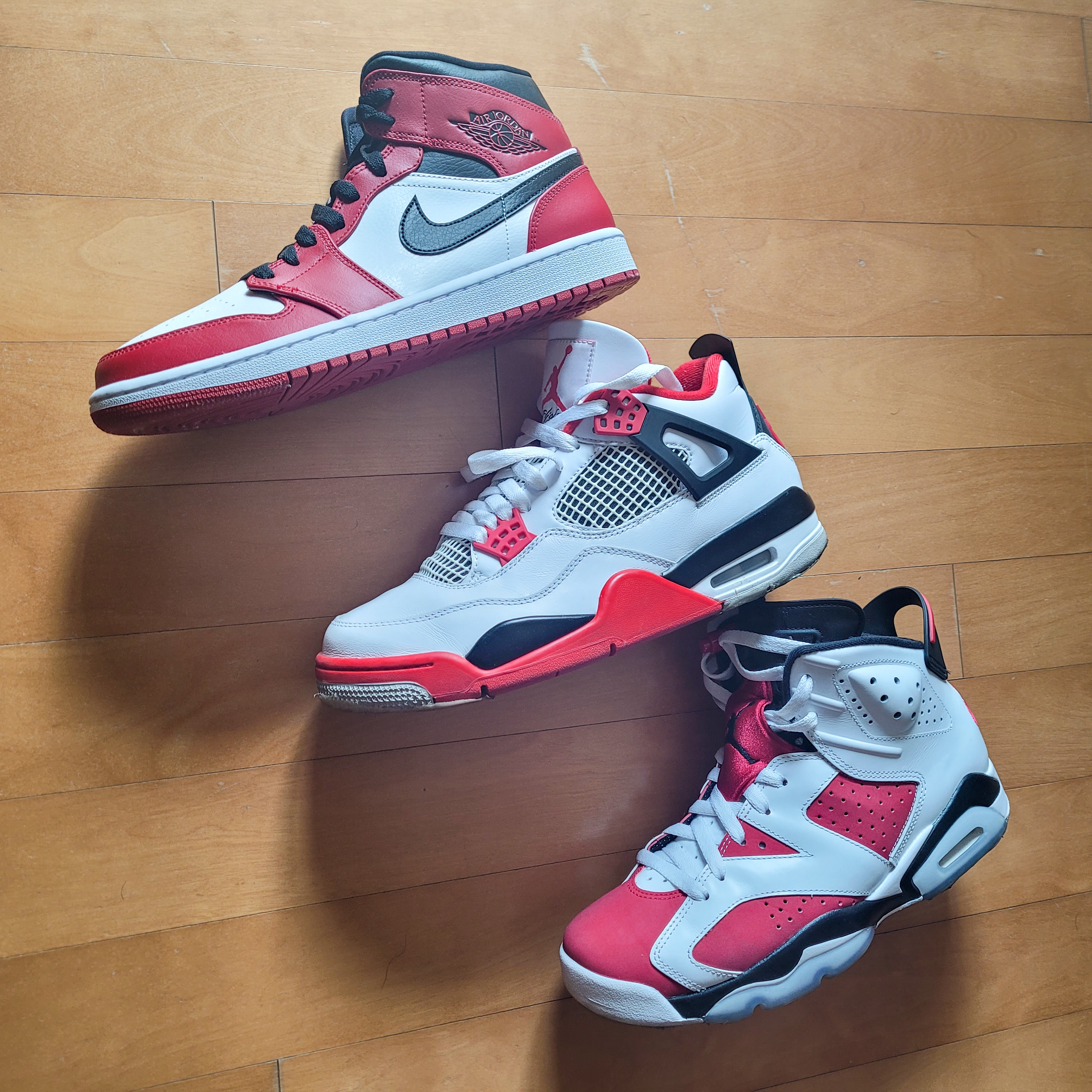 Jordan 1 Mid Chicago 2020, Jordan 4 Retro OG Fire Red 2020 착용 스타일