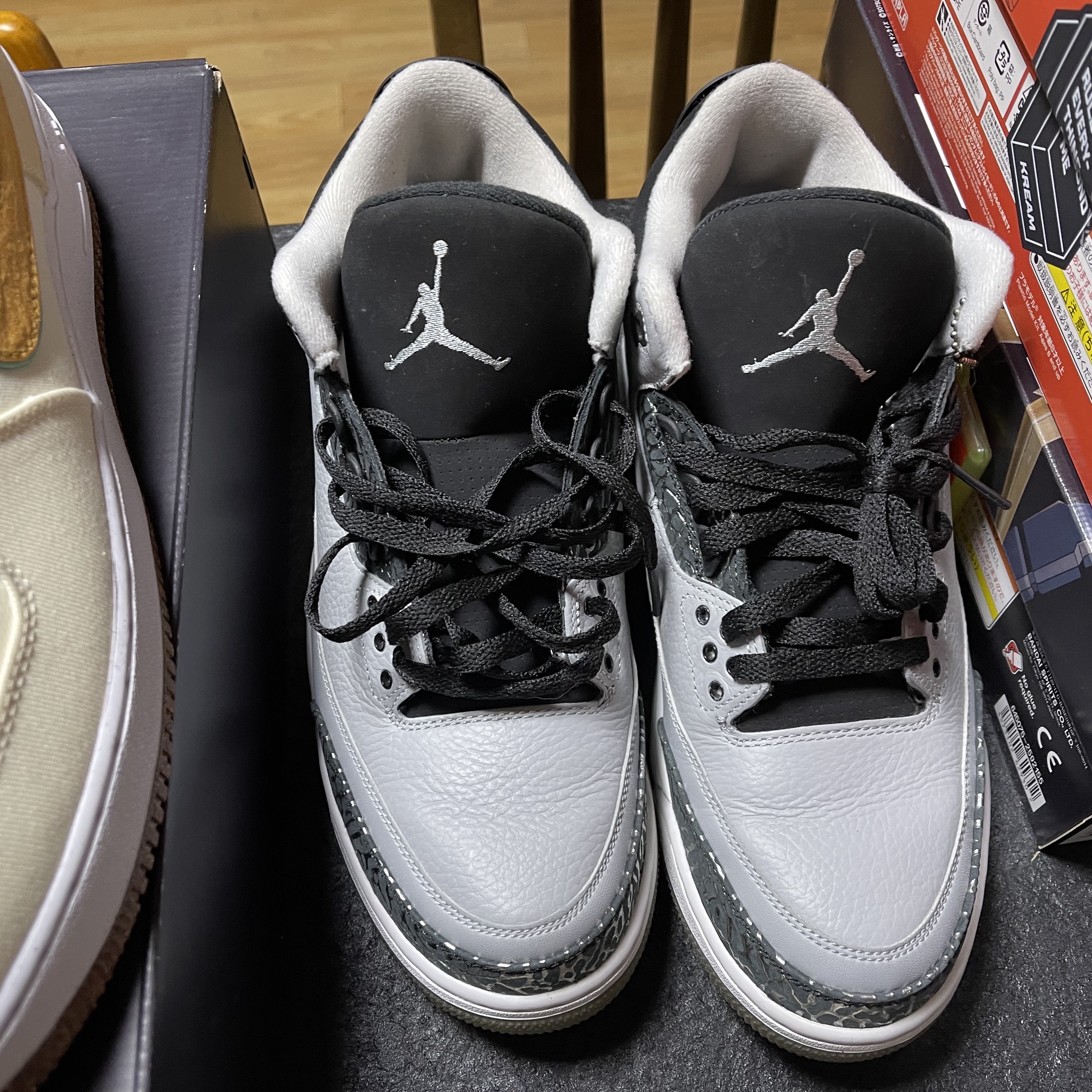 Jordan 1 Retro Melo PE, Nike Air Force 1 '07 PRM Pineapple 착용 스타일 - 4