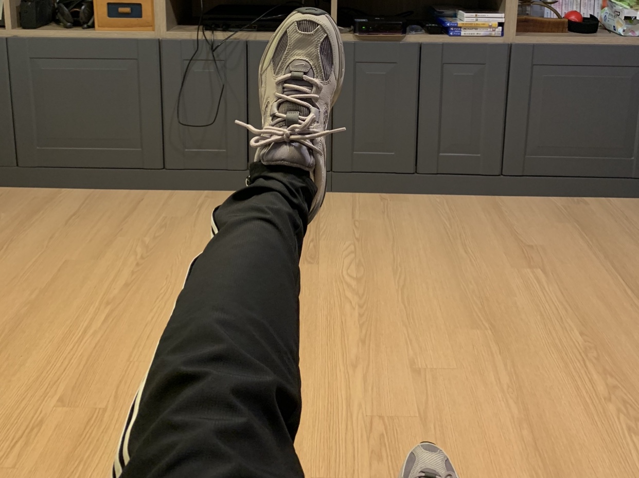 Nike M2K Tekno Atmosphere Grey 착용 스타일 - 2
