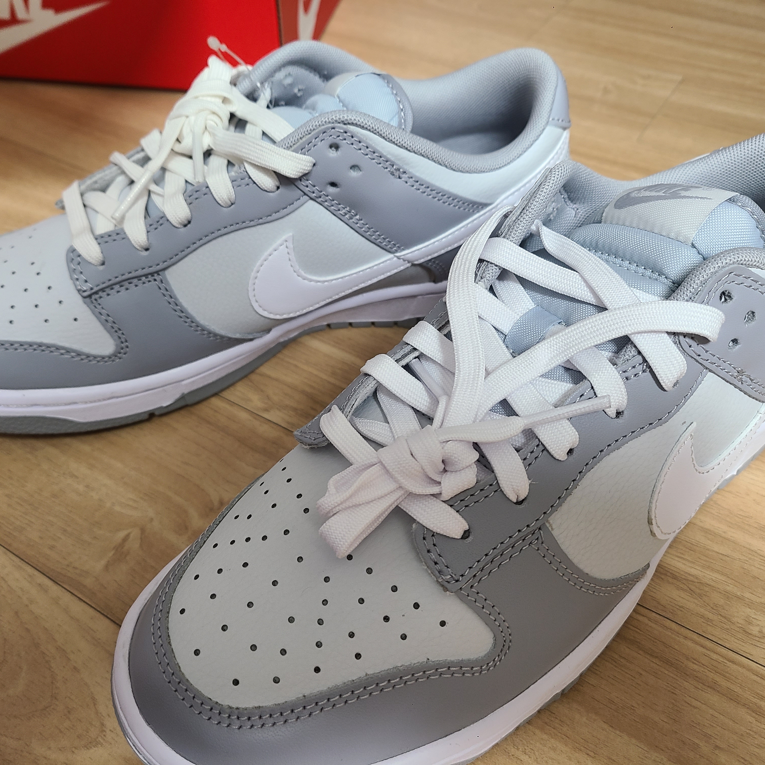 Nike Dunk Low Retro Wolf Grey 착용 스타일