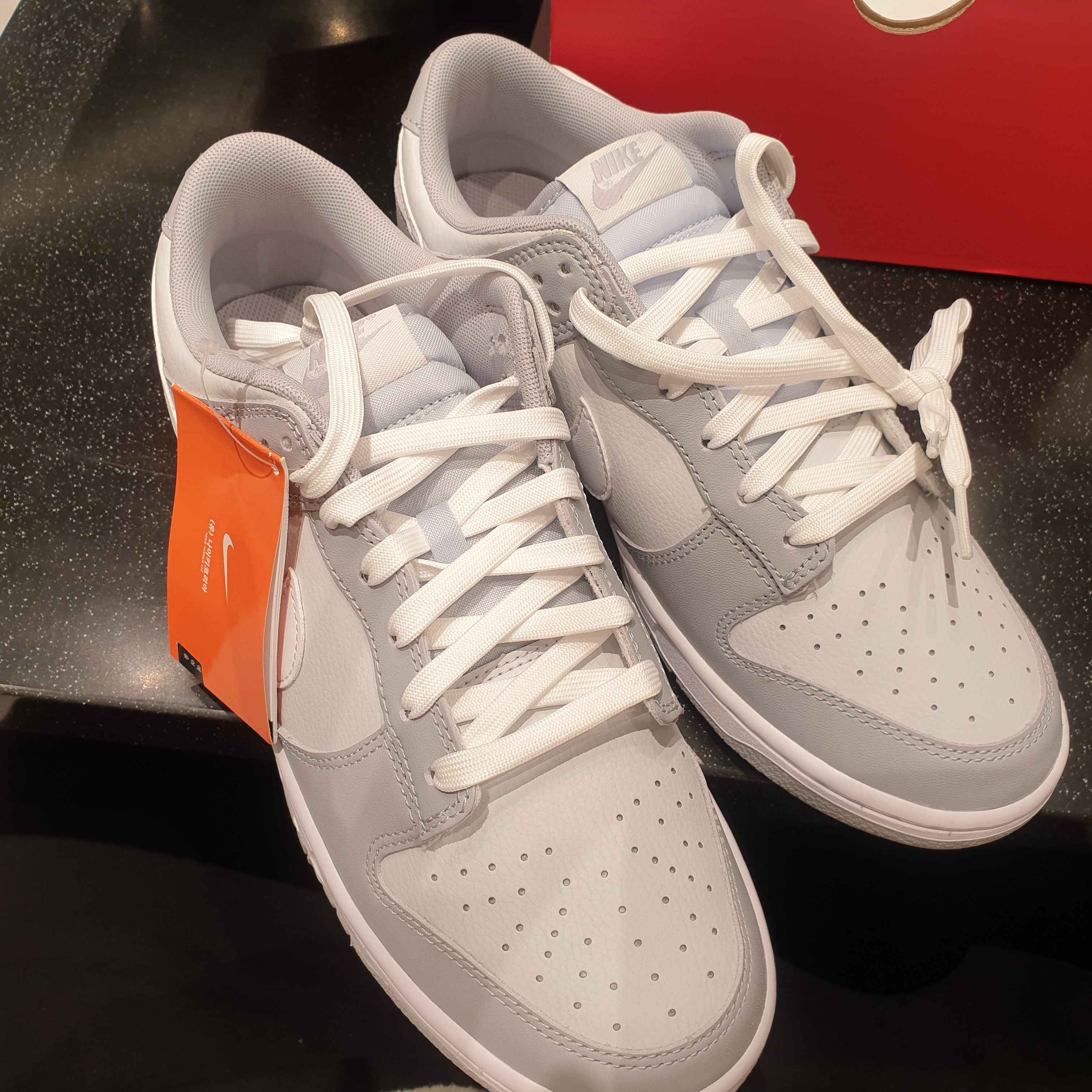 Nike Dunk Low Retro Wolf Grey 착용 스타일