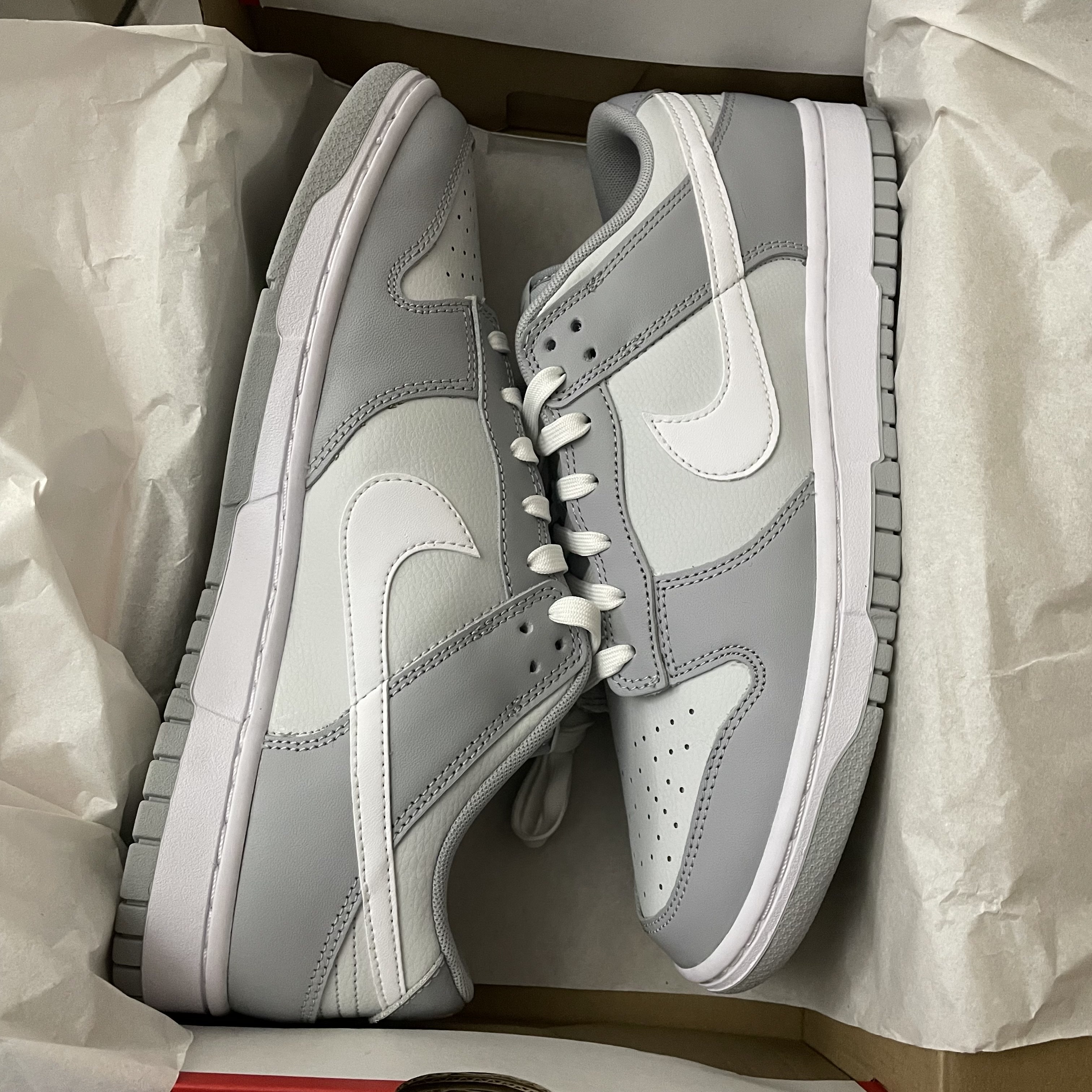 Nike Dunk Low Retro Wolf Grey 착용 스타일