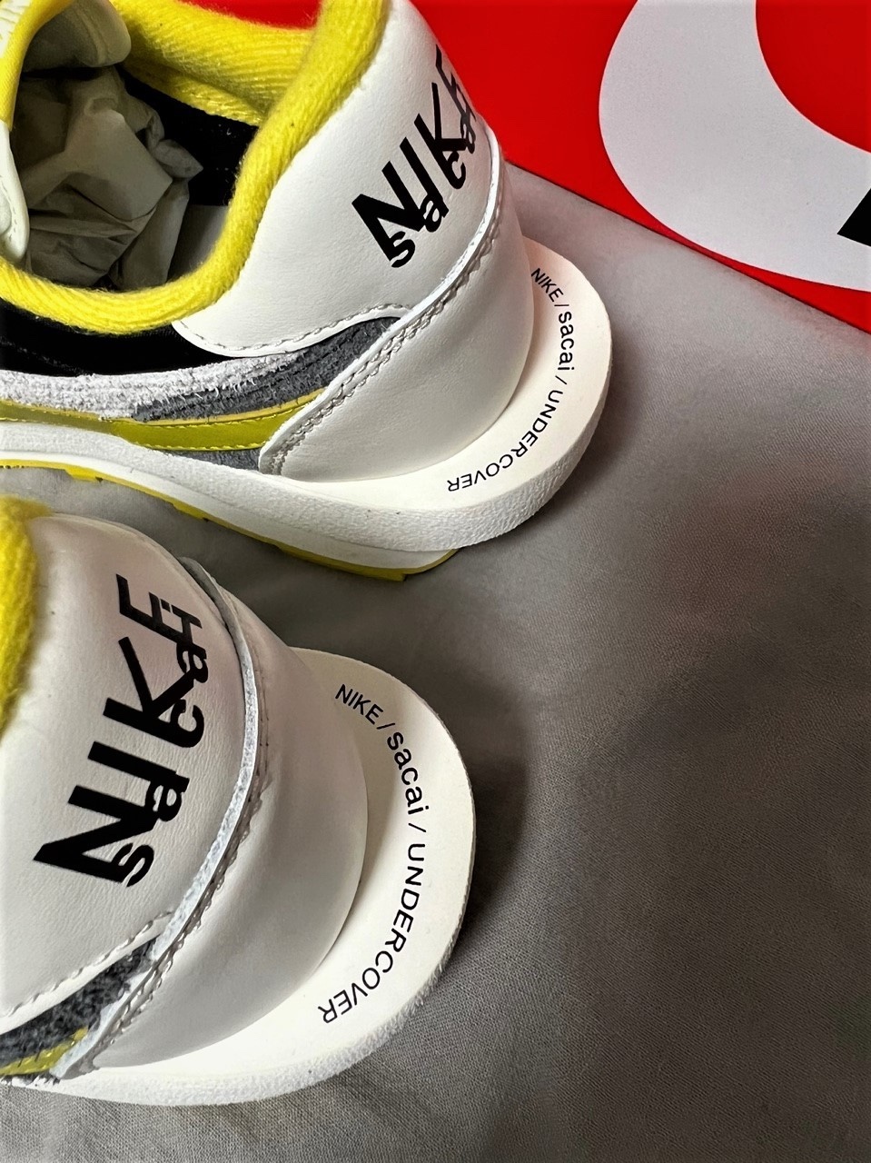 Nike x Sacai x Undercover LDWaffle Black Bright Citron 착용 스타일 - 2