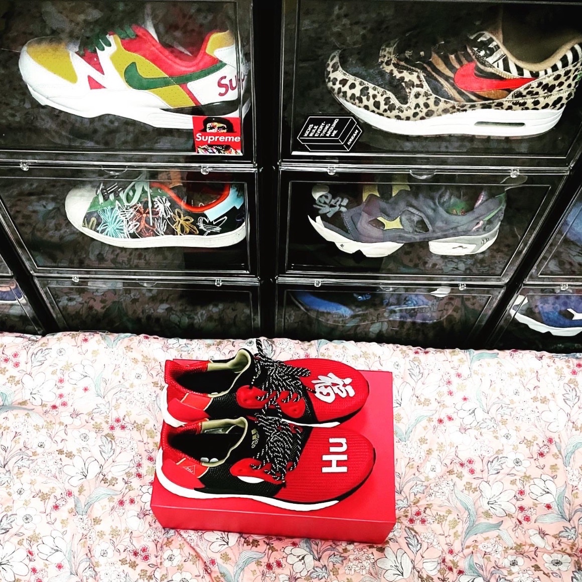 Adidas x Pharrell Williams Solar Hu Chinese New Year 2019 착용 스타일