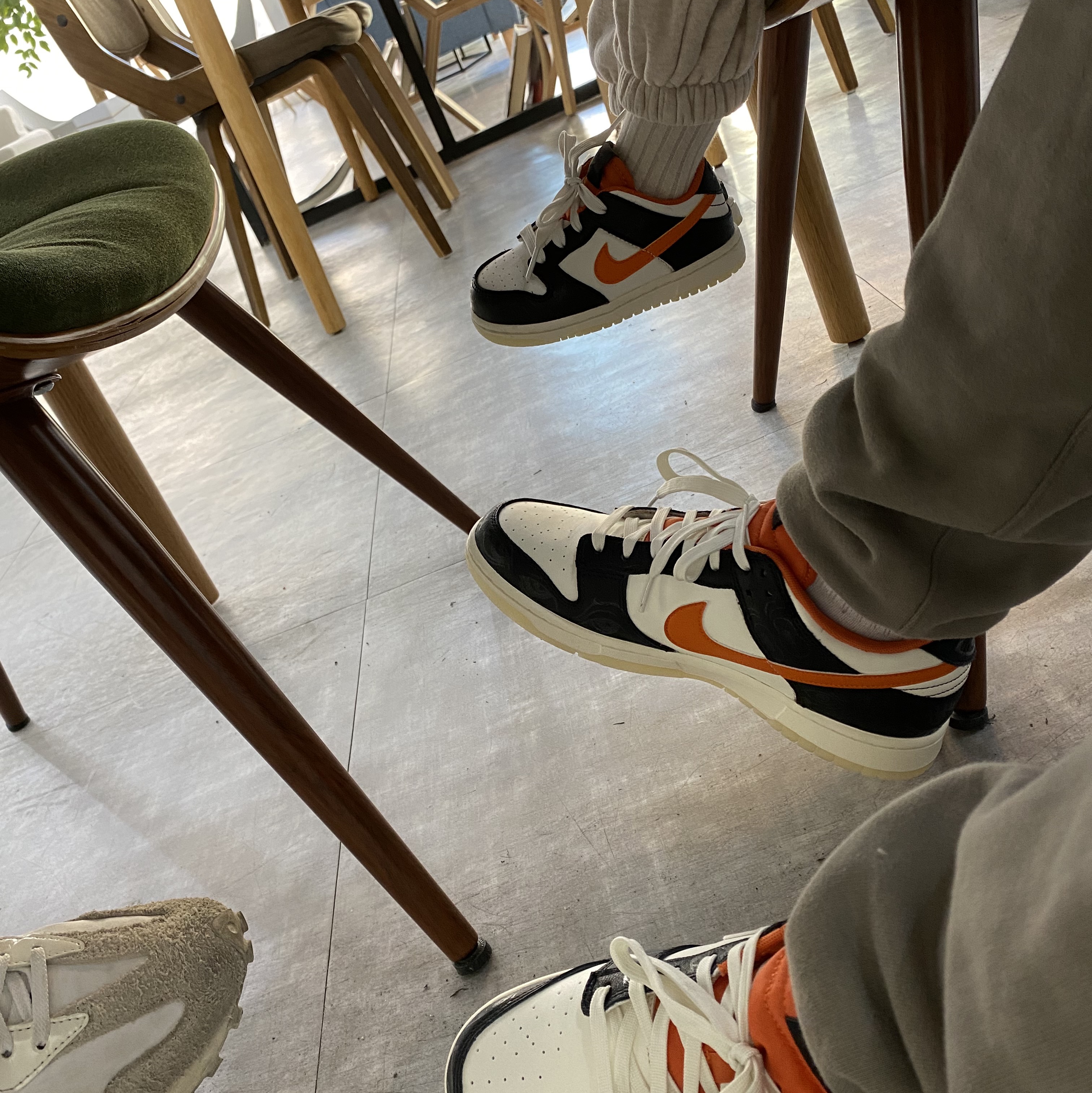 (TD) Nike Dunk Low PRM Halloween, Nike Dunk Low Retro PRM Halloween 착용 스타일 - 2