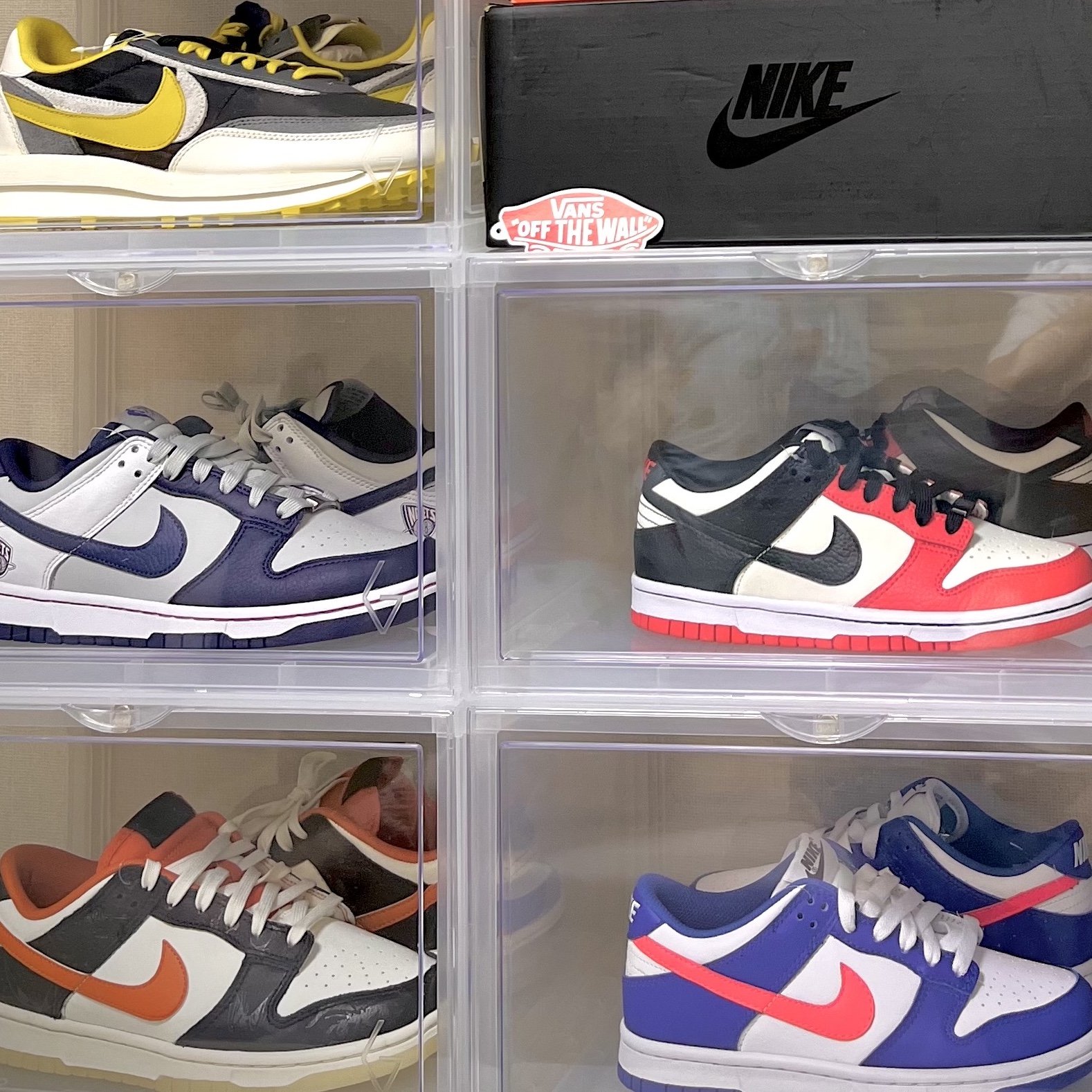(GS) Nike x NBA Dunk Low Black and Chile Red, (GS) Nike Dunk Low Bright Crimson Game Royal 착용 스타일