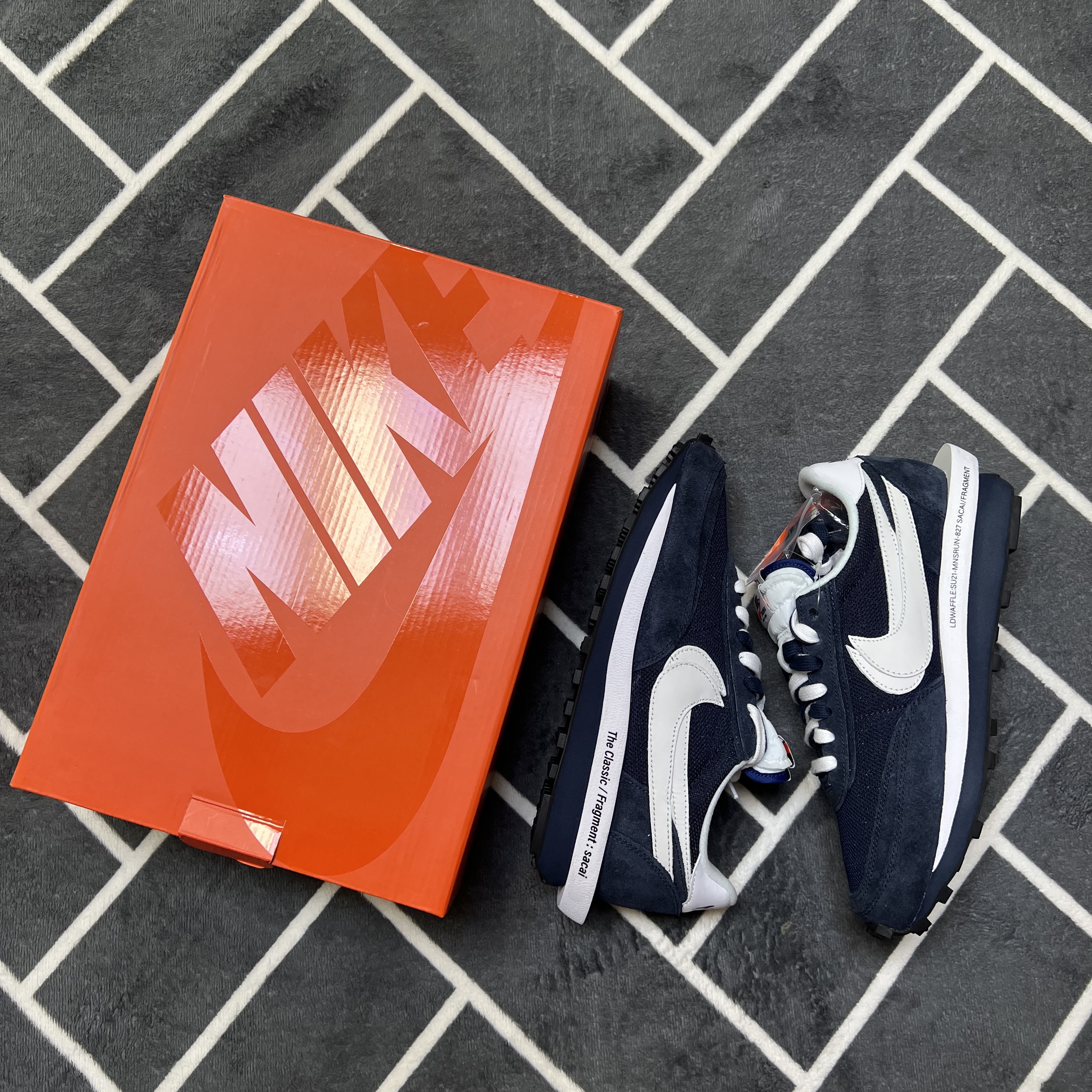 Nike x Sacai x Fragment LDWaffle Blackened Blue 착용 스타일 - 1