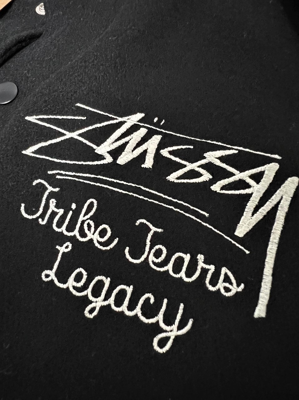 Stussy x Our Legacy x Denim Tears TTL Varsity Jacket Black 착용 스타일 - 1