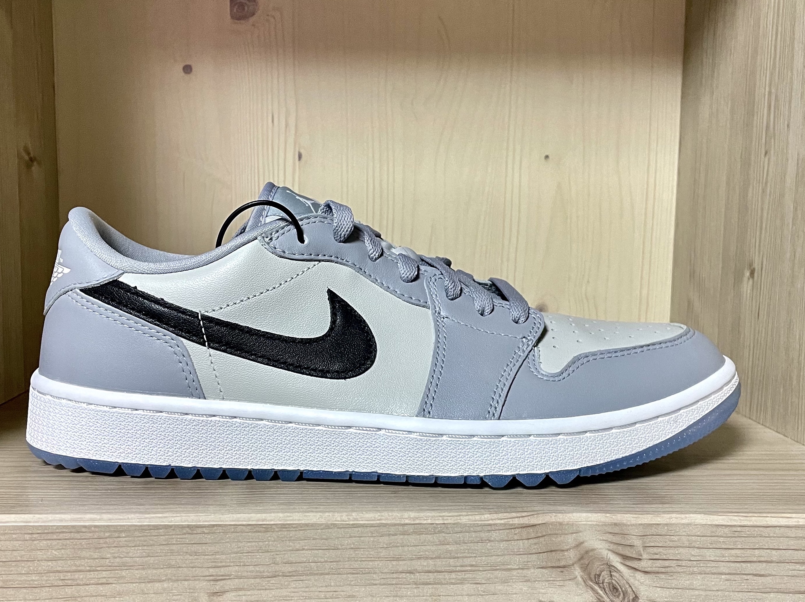 Jordan 1 Low Golf Wolf Grey 착용 스타일