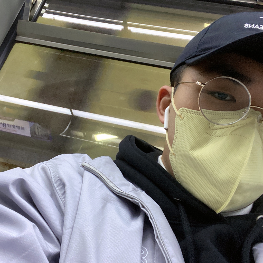KREAM 프로필 이미지