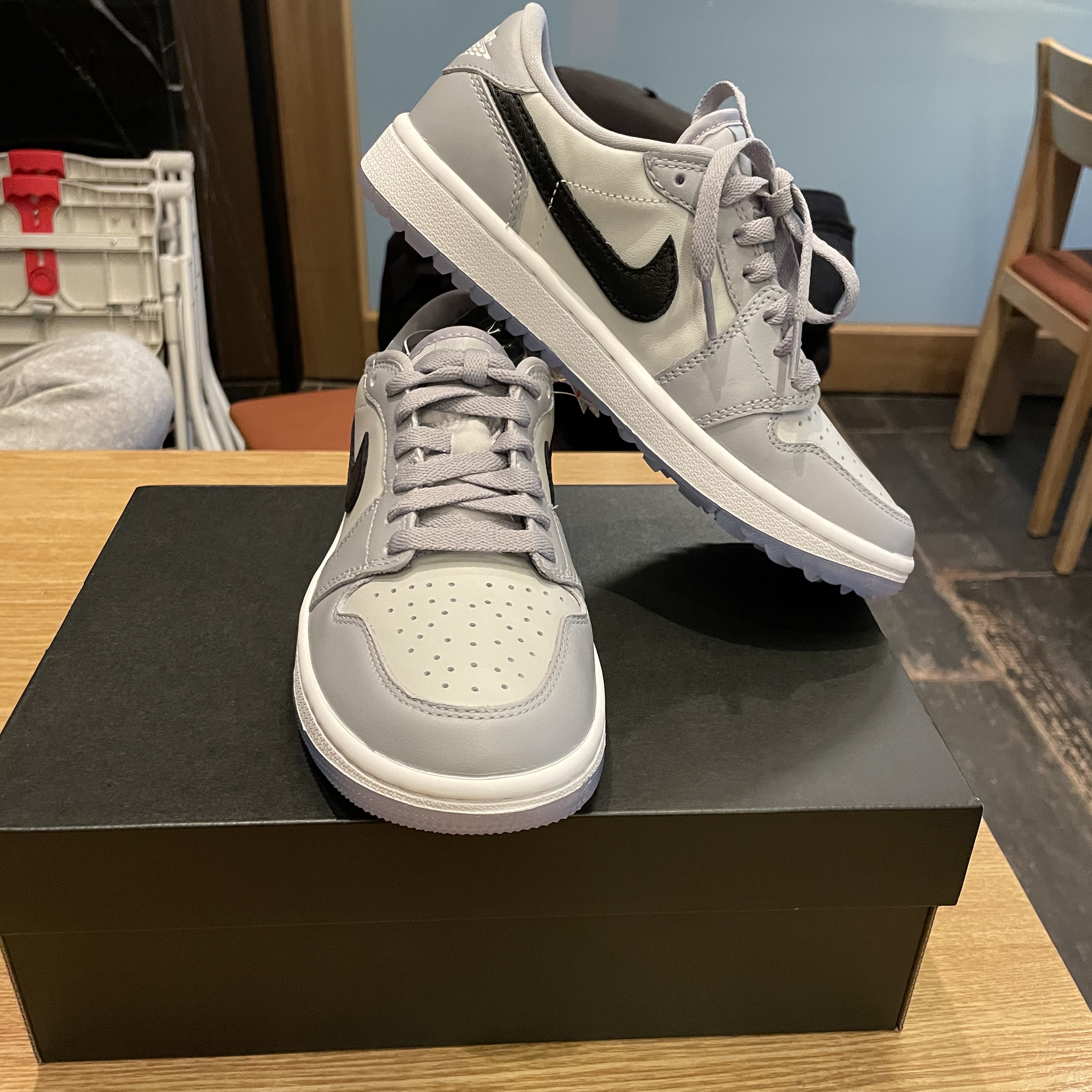 Jordan 1 Low Golf Wolf Grey 착용 스타일