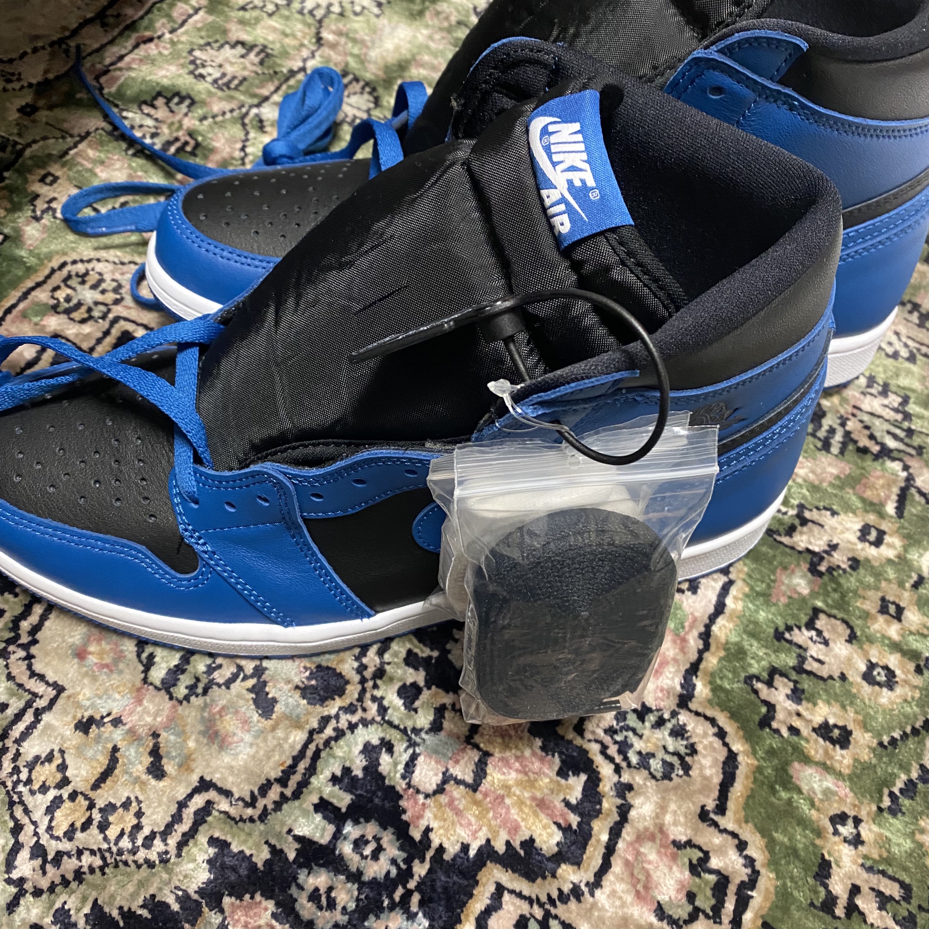 Jordan 1 Retro High OG Dark Marina Blue 착용 스타일