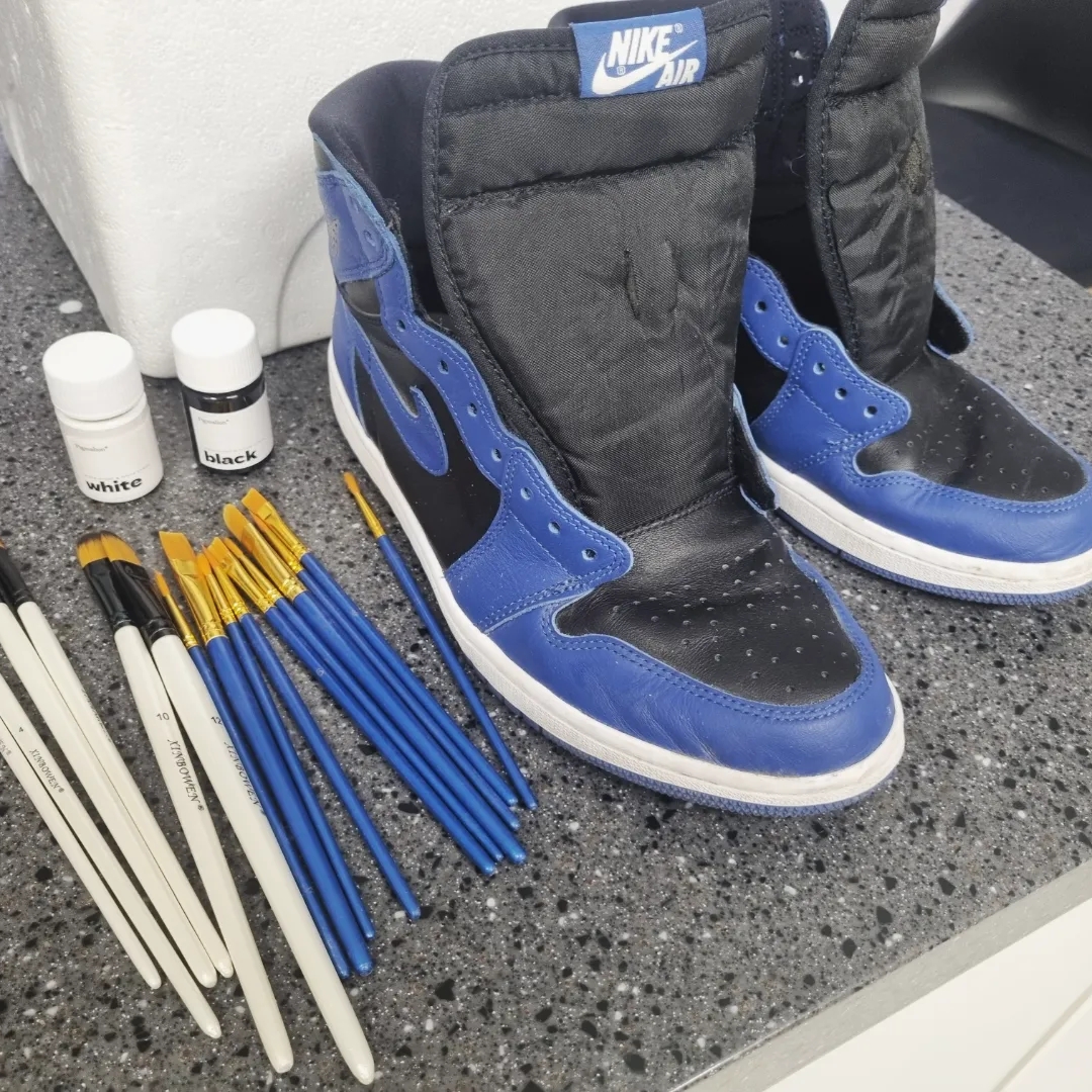 Jordan 1 Retro High OG Dark Marina Blue 착용 스타일 - 1