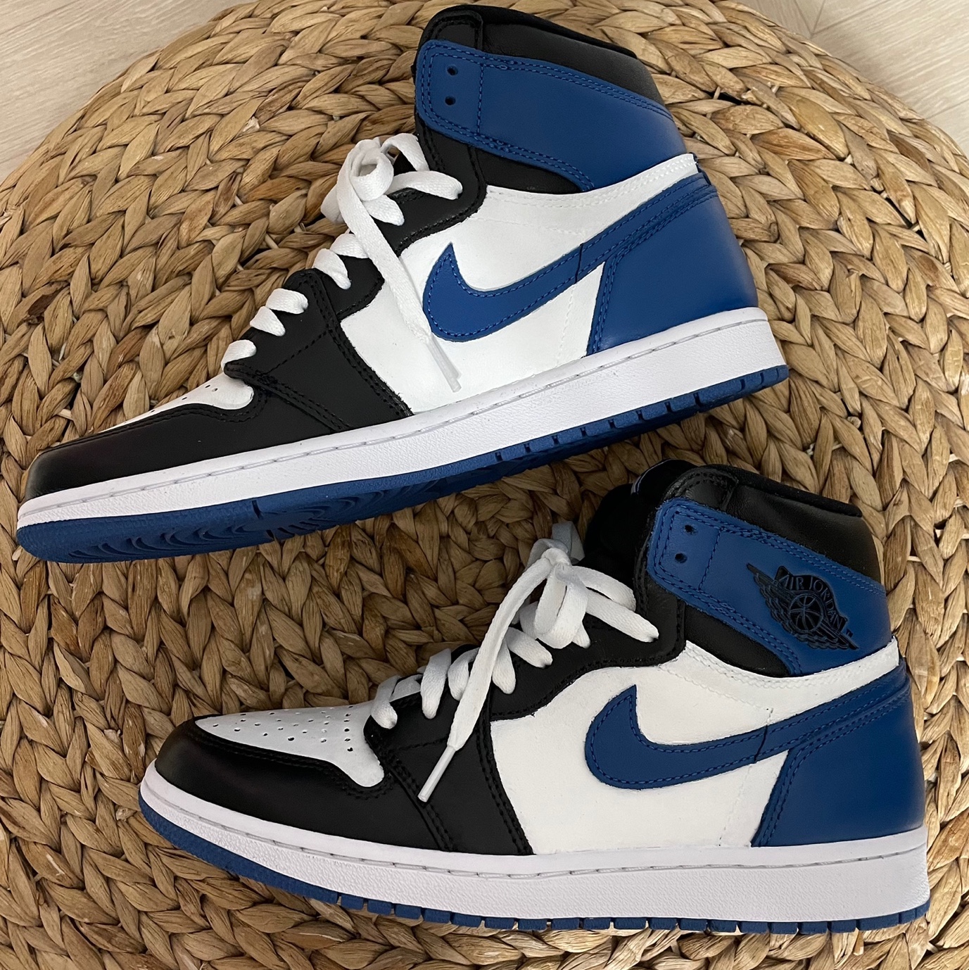 Jordan 1 Retro High OG Dark Marina Blue 착용 스타일