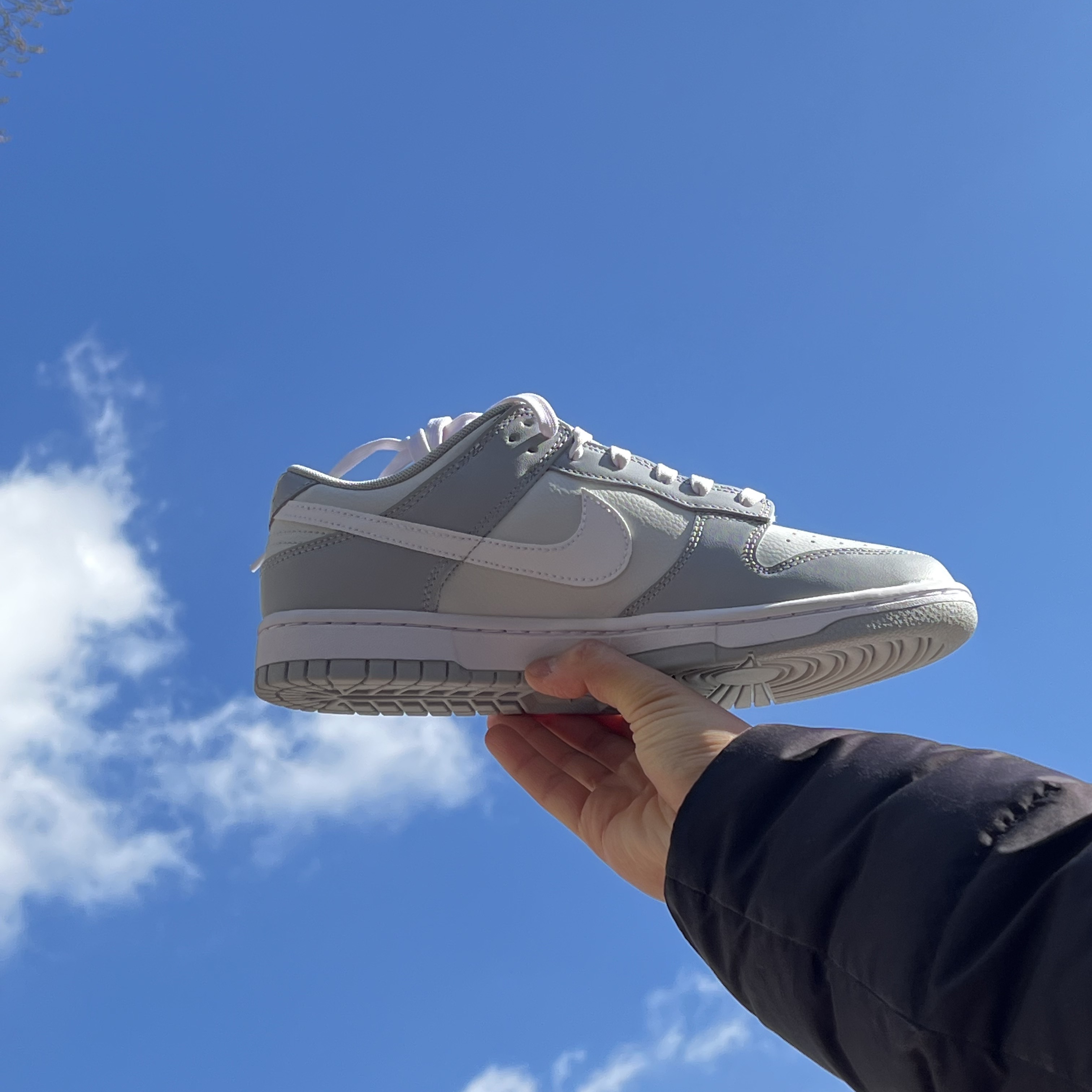 Nike Dunk Low Retro Wolf Grey 착용 스타일 - 1