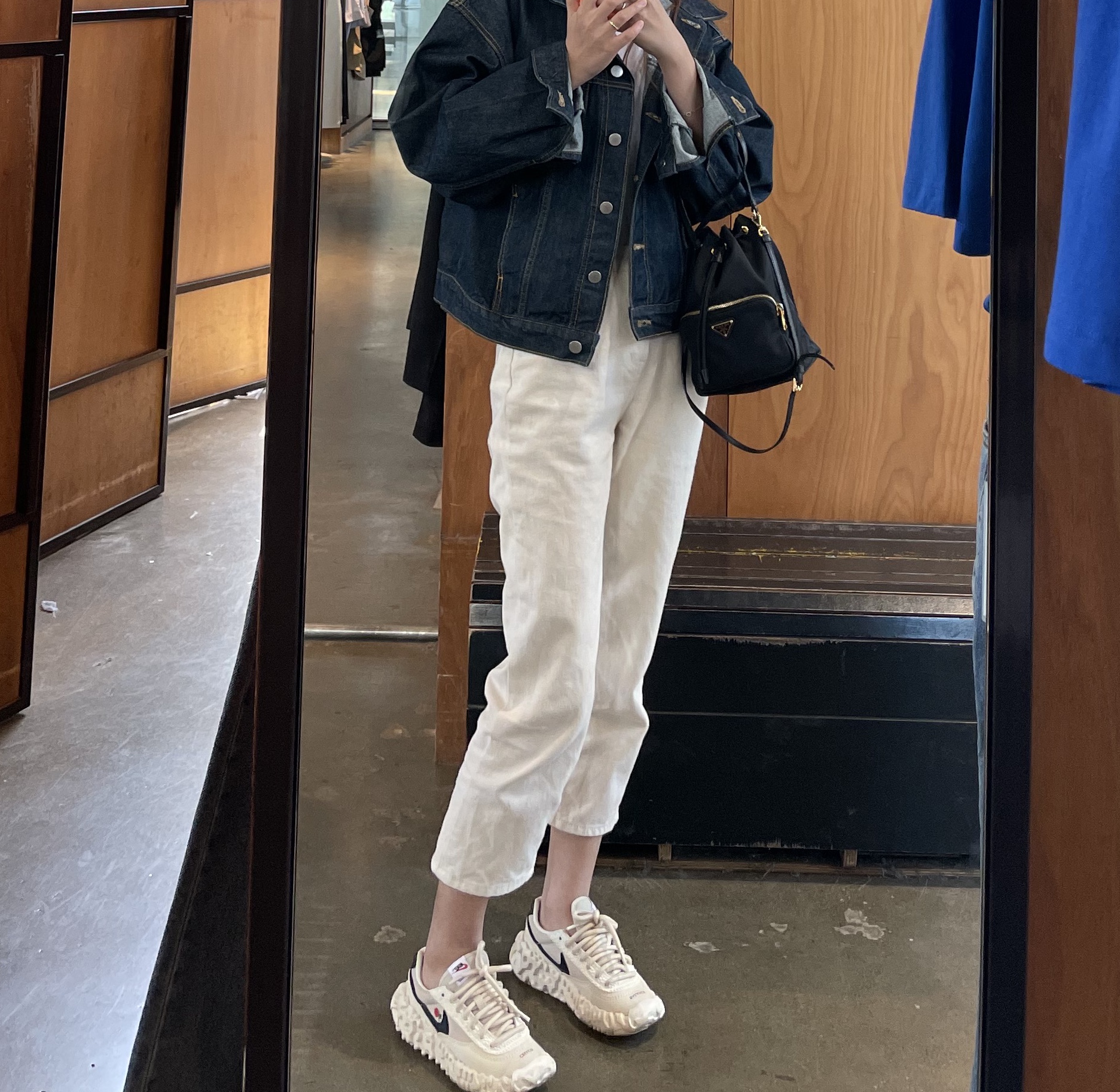 Nike x Undercover Overbreak SP Overcast, Prada Duet Re-Nylon Shoulder Bag Black Gold 착용 스타일