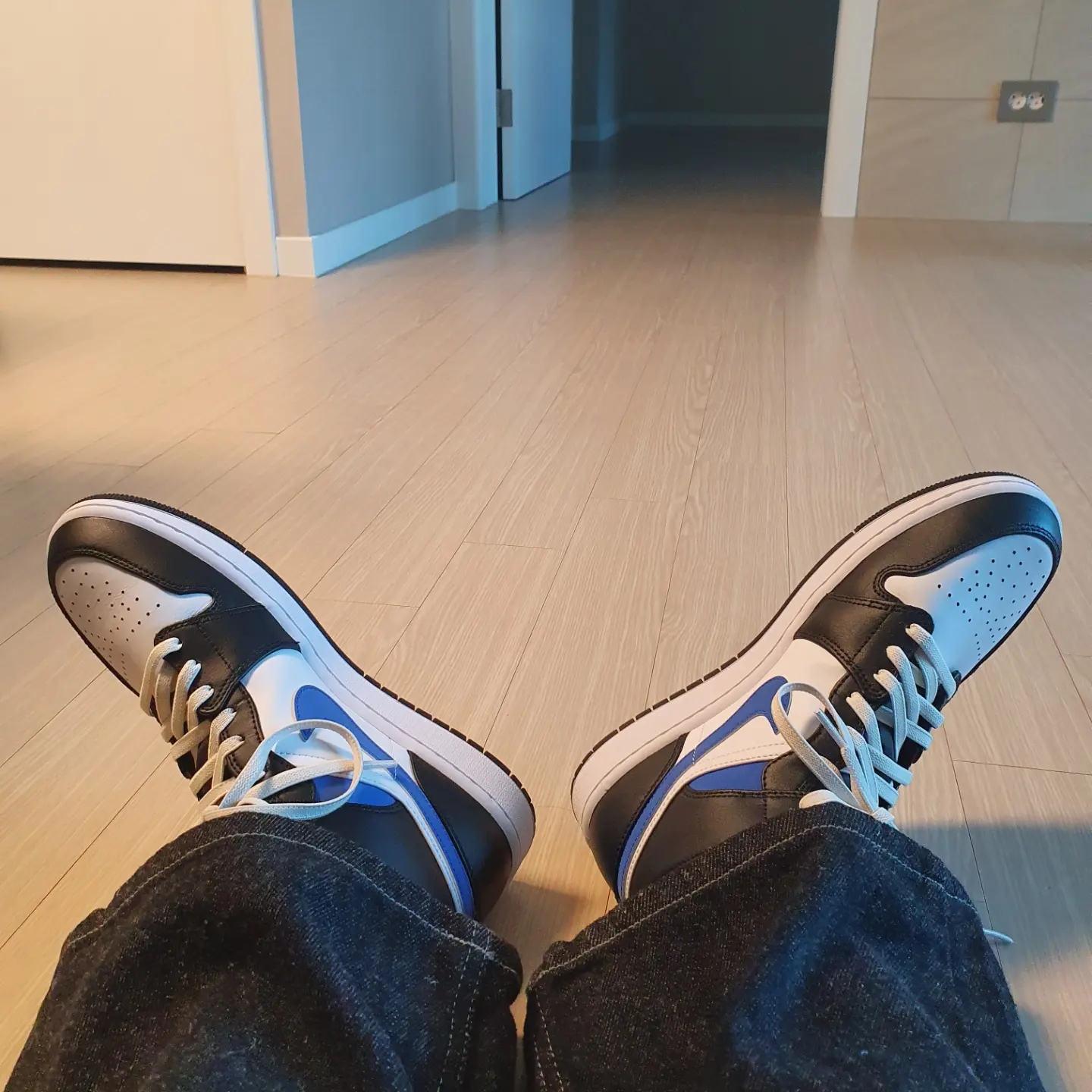 Jordan 1 Mid Racer Blue 착용 스타일
