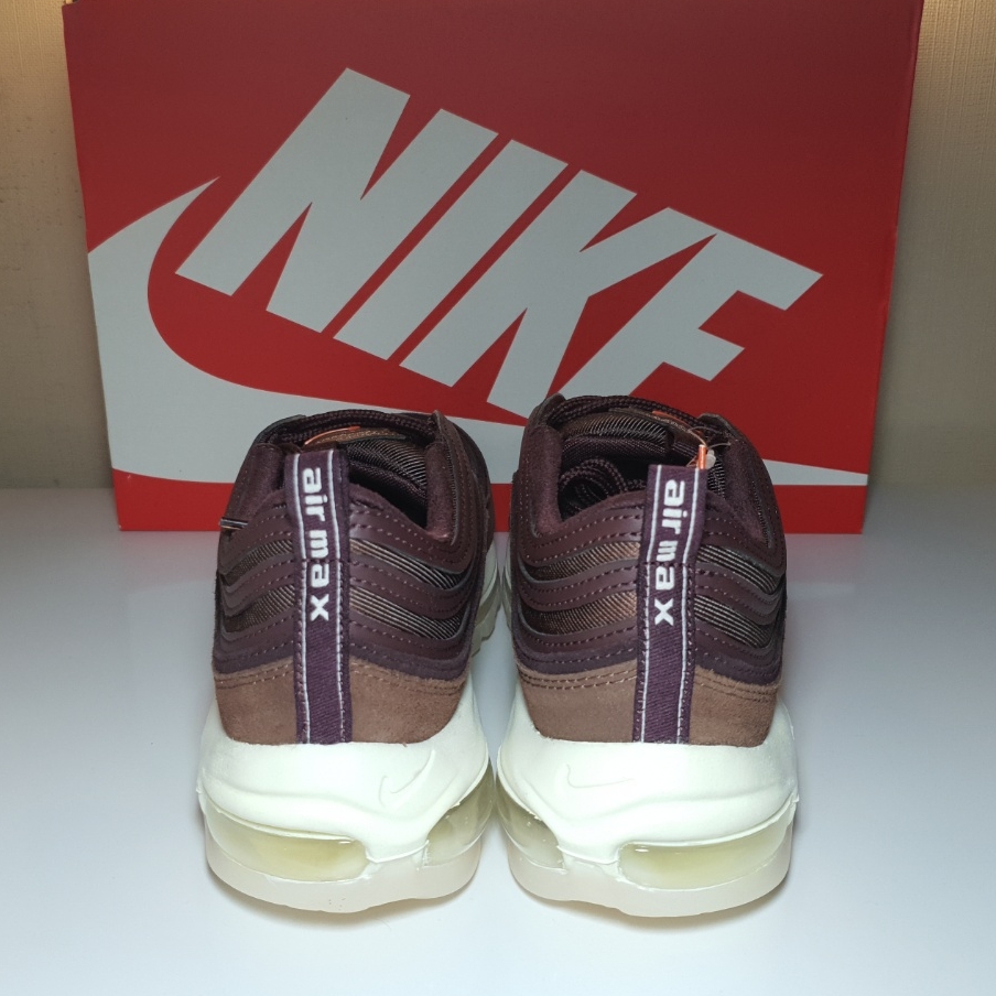 (W) Nike Air Max 97 SE Coffee 착용 스타일 - 2