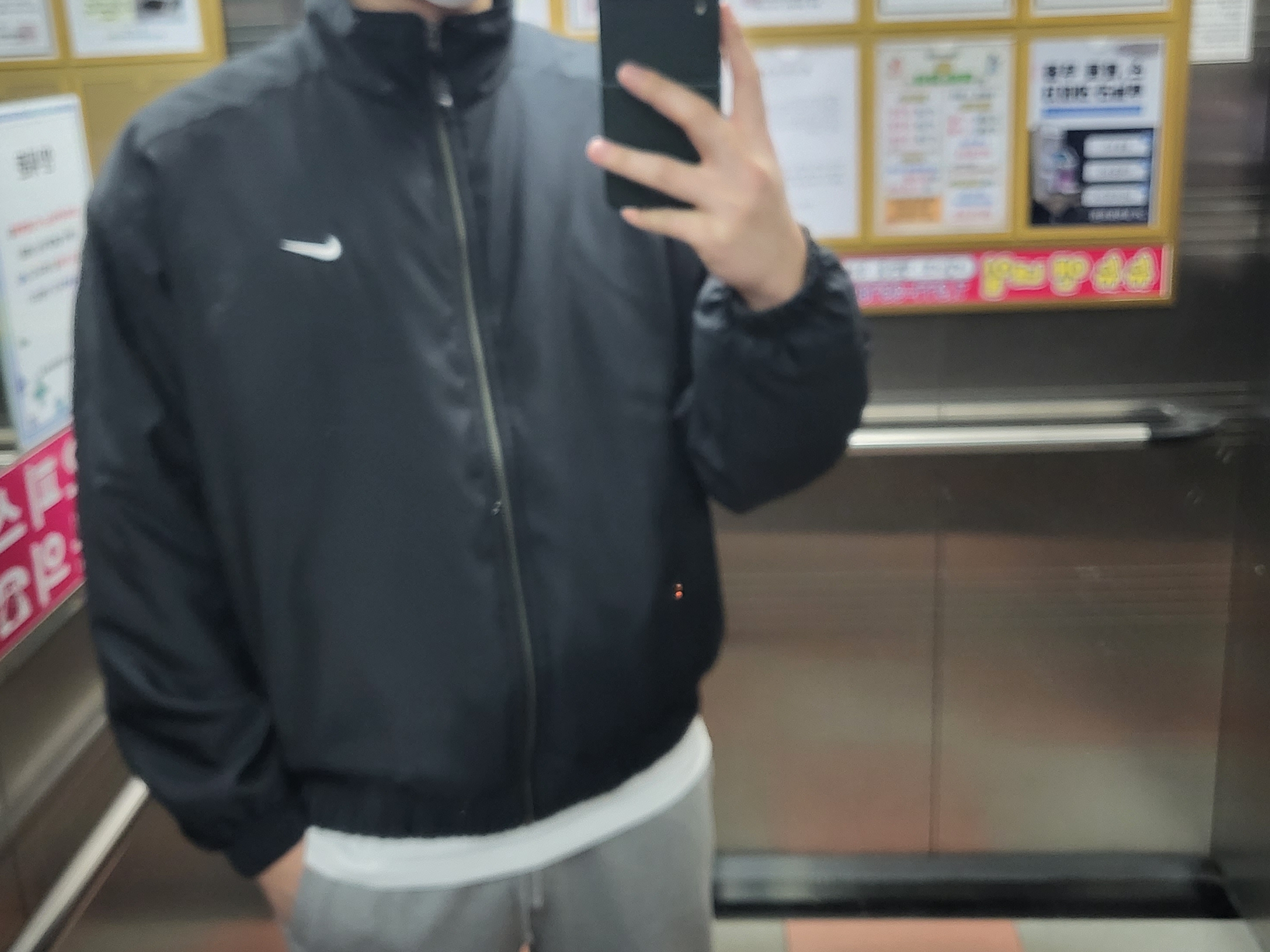 Nike NRG Solo Swoosh Satin Bomber Jacket Black Doll - Asia 착용 스타일