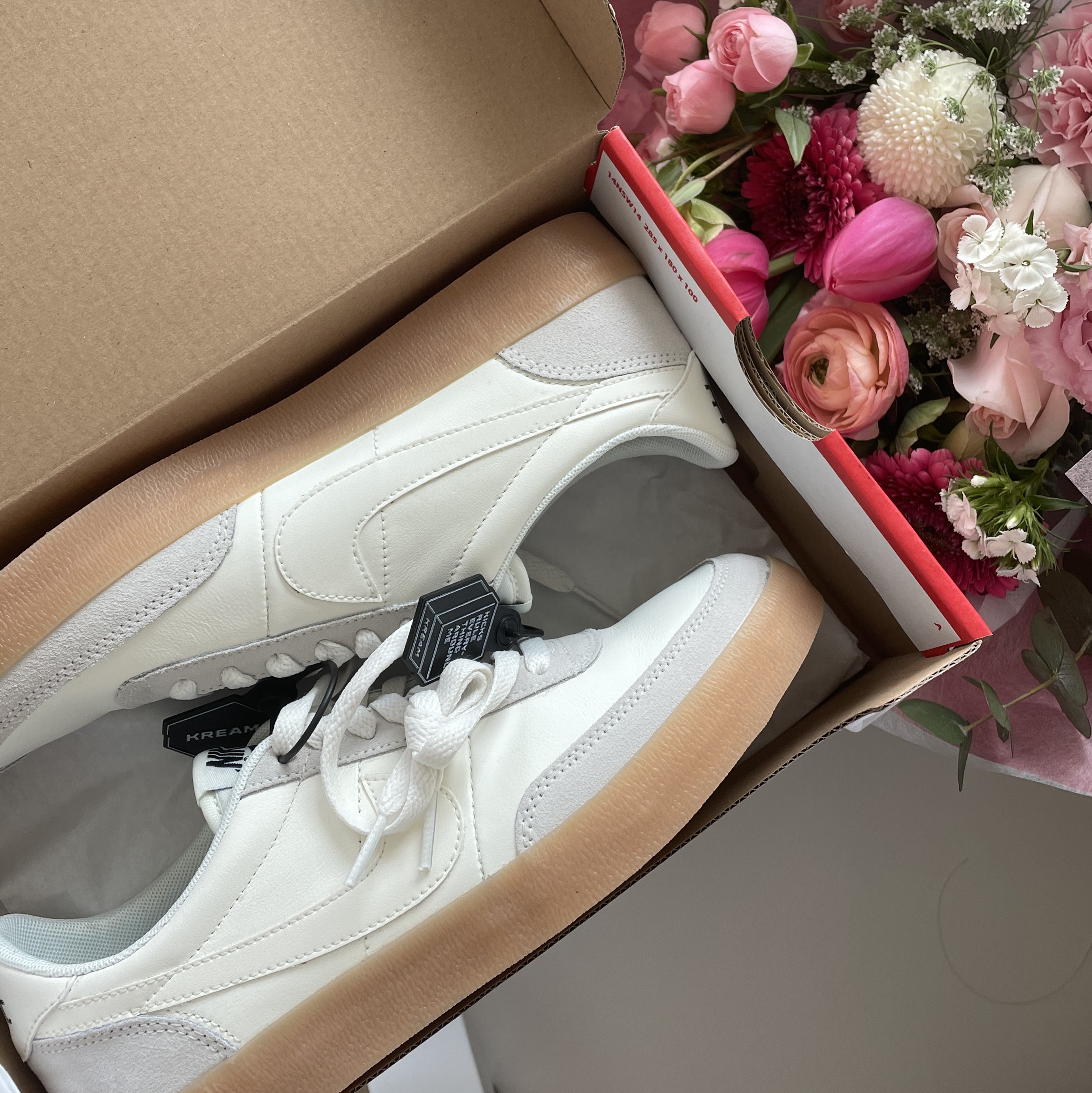 Nike Killshot 2 Leather Sail Gum 착용 스타일