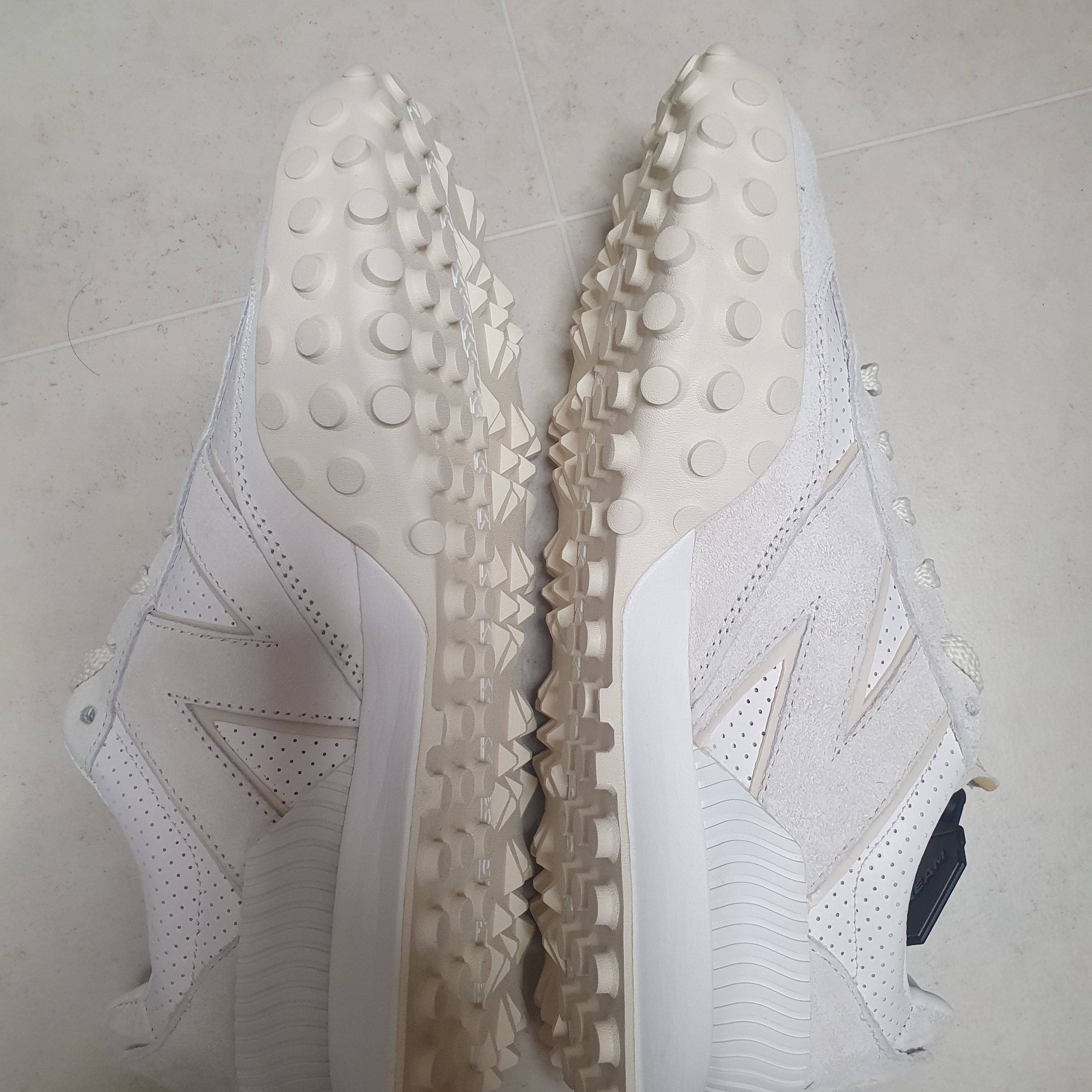 New Balance x Casablanca XC-72 Marshmallow Brilliant White 착용 스타일 - 4